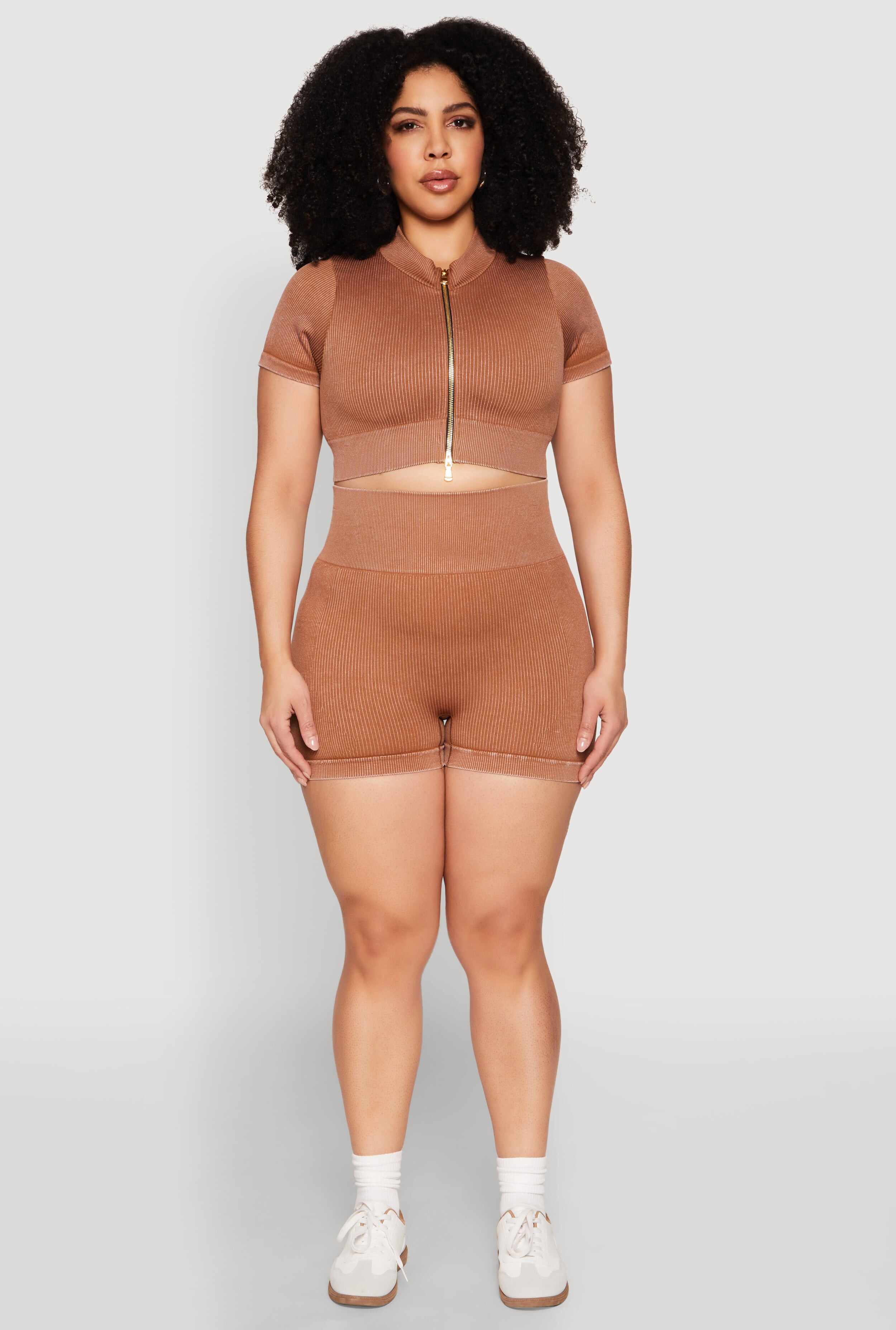 Plus Size Daisy Mineral Wash Seamless Zip Front Top