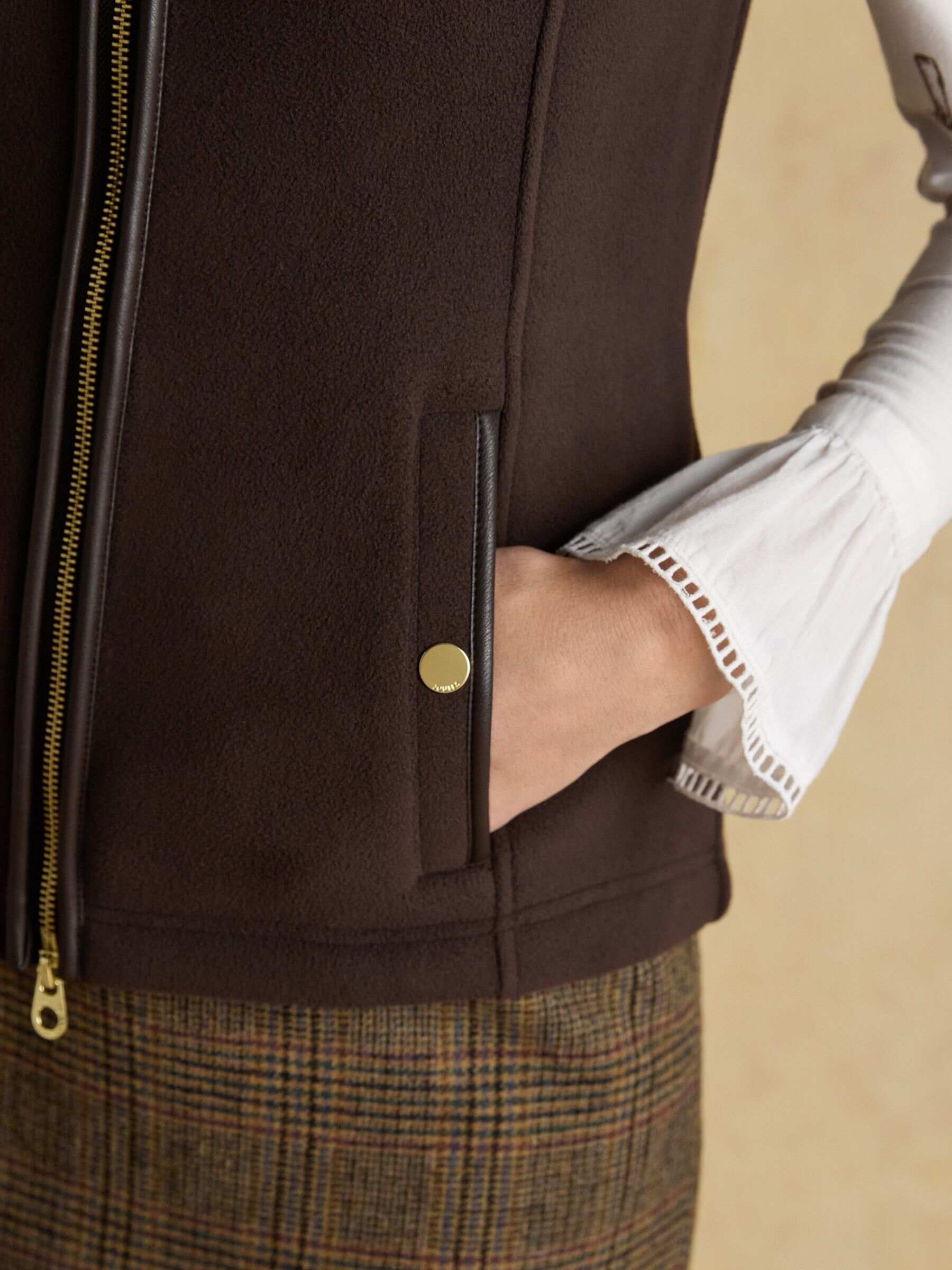 Heritage Black Fleece Gilet