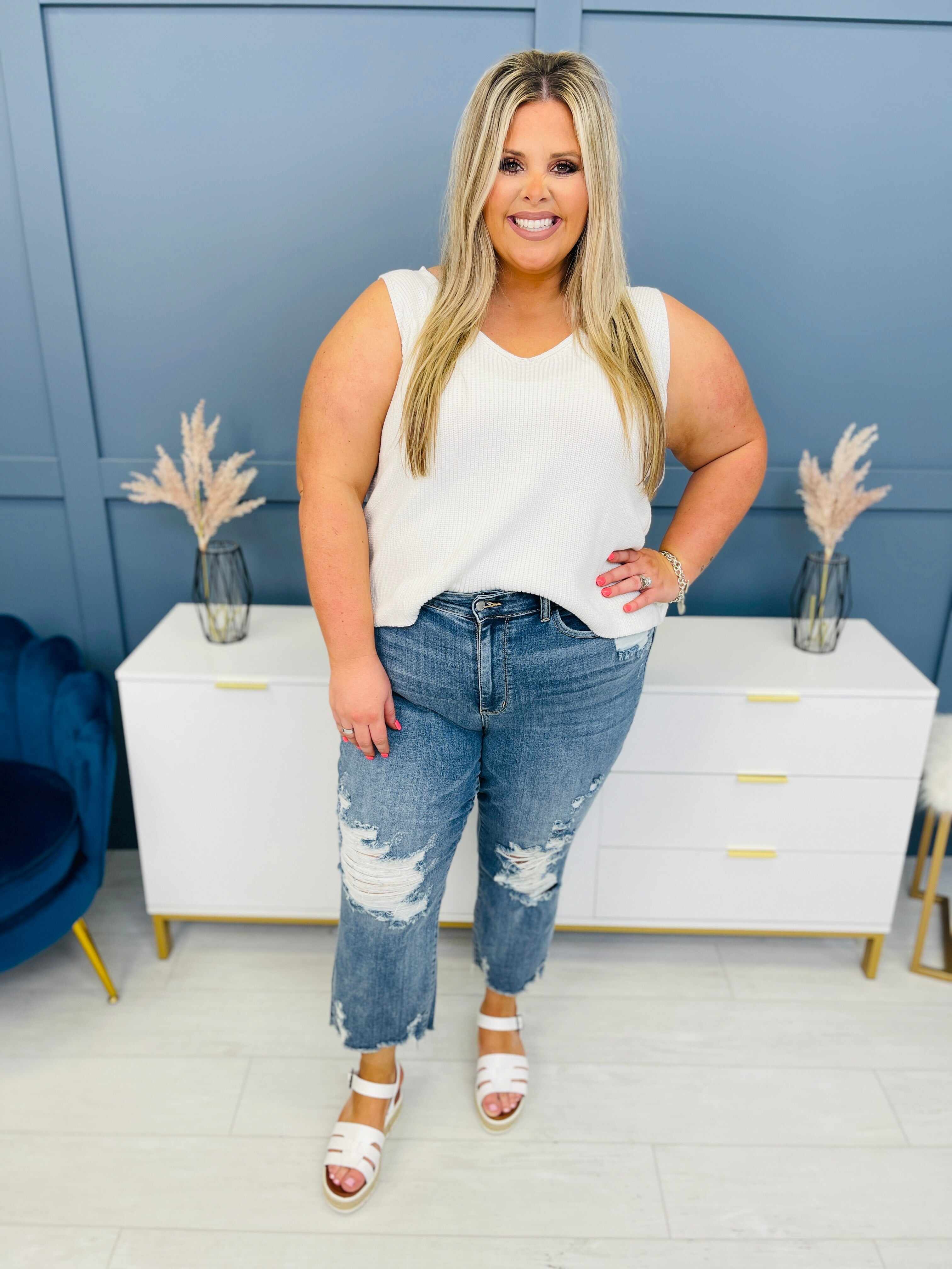 REG/CURVY Straight for the Heart Ankle Jeans