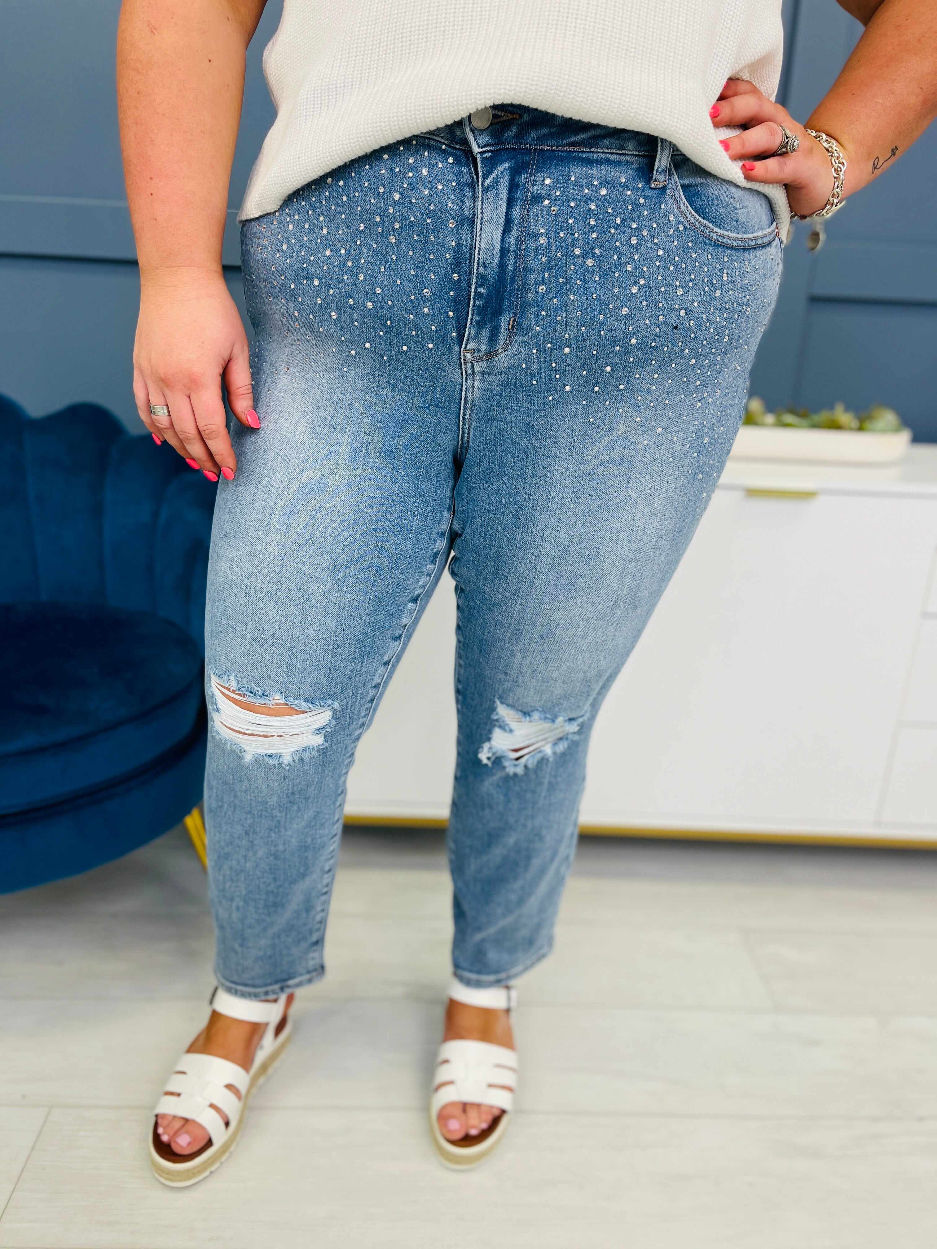 REG/CURVY Shine Bright Like a Diamond Rhinestone Straight Jeans