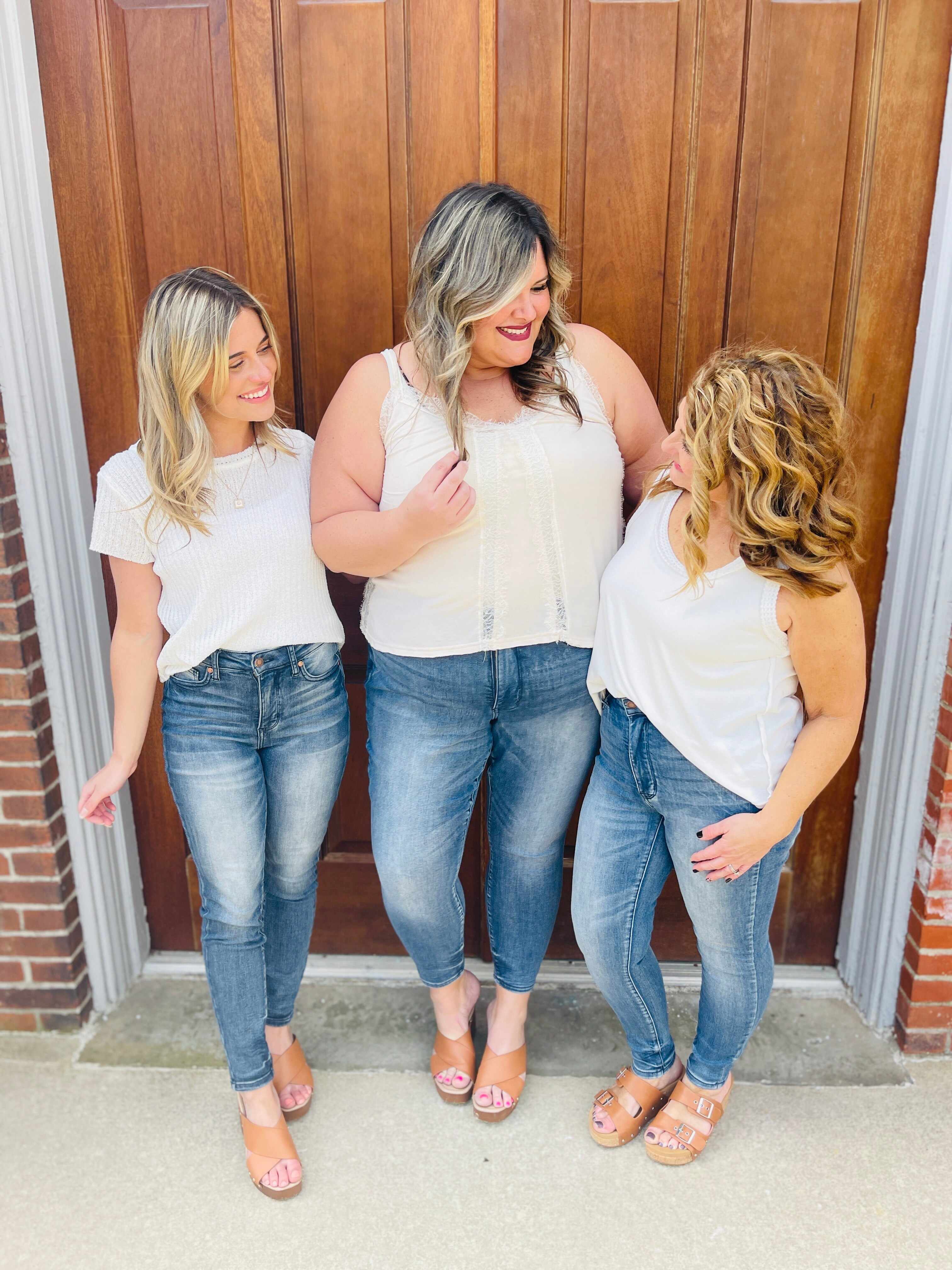 Tummy Control Skinny Jeans in Reg/Curvy Total Infatuation Restock