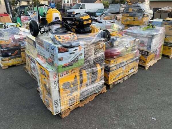 🎁2024 NEW Customer Returns Tool Pallets Online⭐Buy 7 FOOT TALL “MONSTER” PALLETS Online