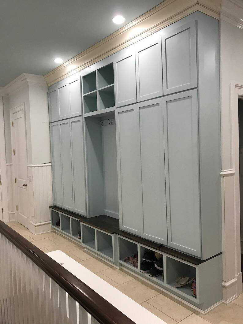 CONNECTICUT Locker entryway bench with storage