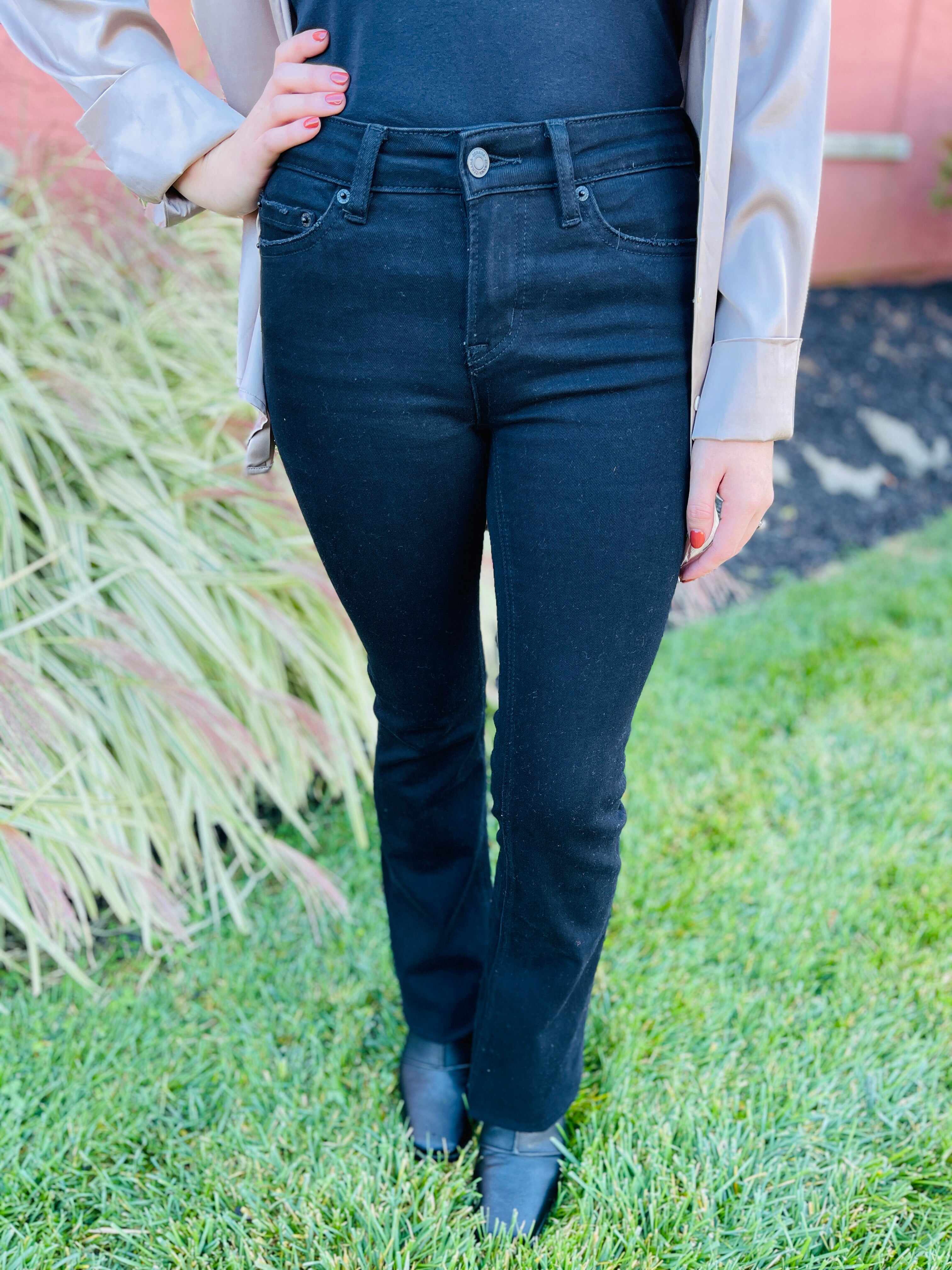 DOORBUSTER PLUS/REG Black To Basic Mid Rise Bootcut Jeans