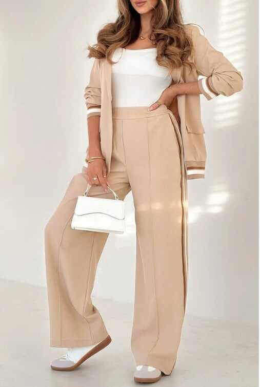 Women's Casual Beige 2-Piece Set - Comfortable & Stylish for Every Spring Occasion