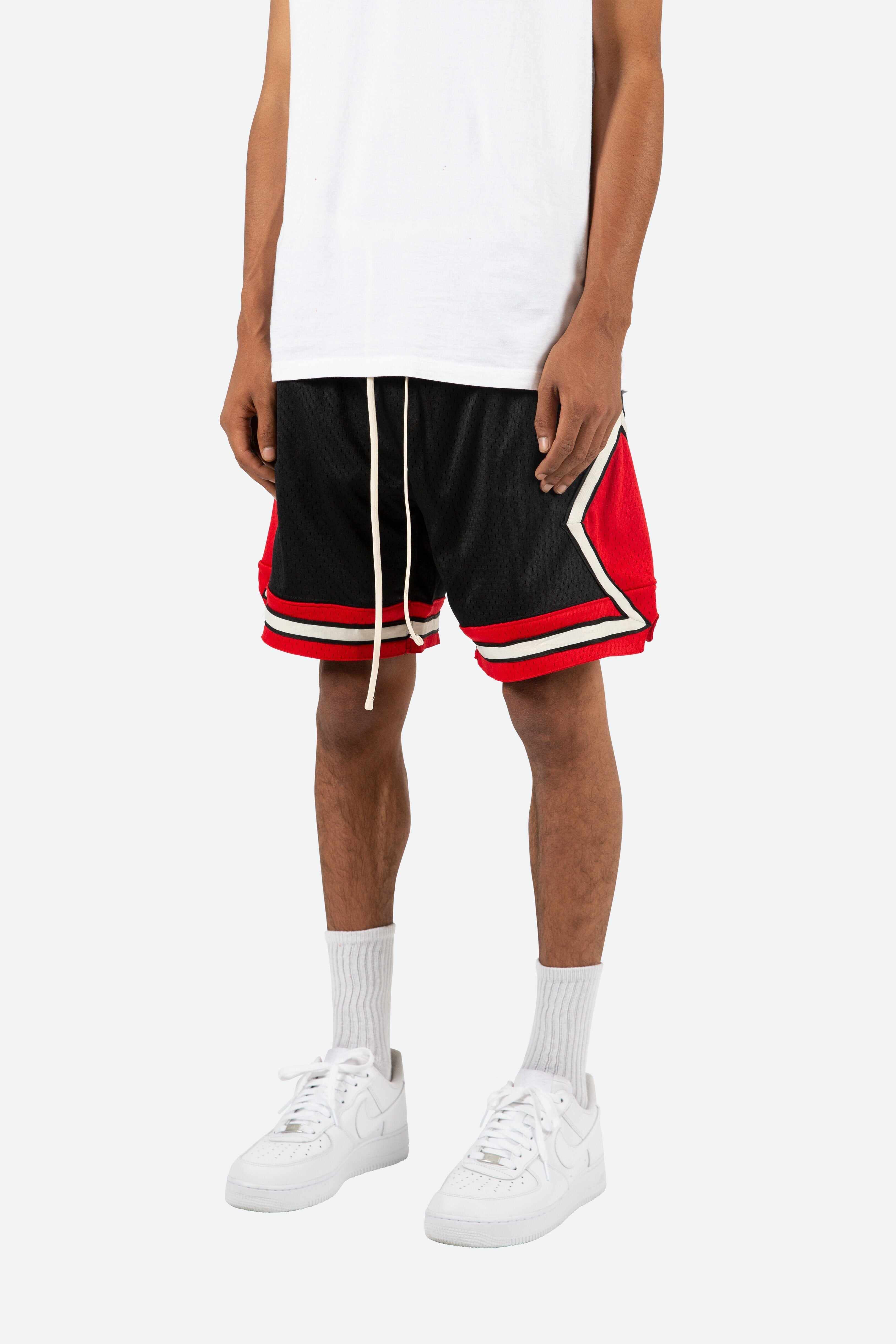 Classic Basketball Shorts - Black/Red