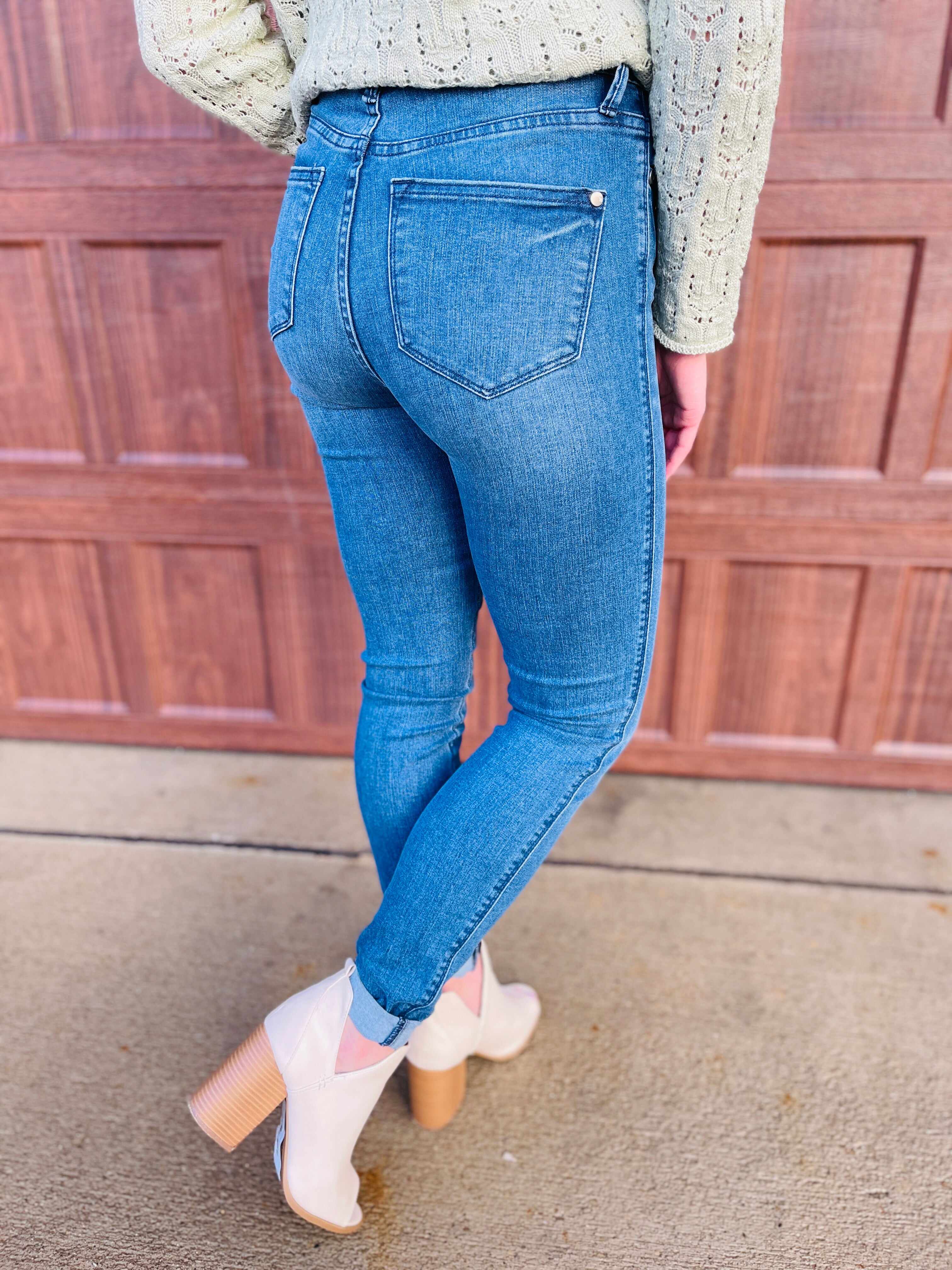 MARKDOWNS! Plus/Reg Keep It Cool Tummy Control + Cooling Skinny Jeans