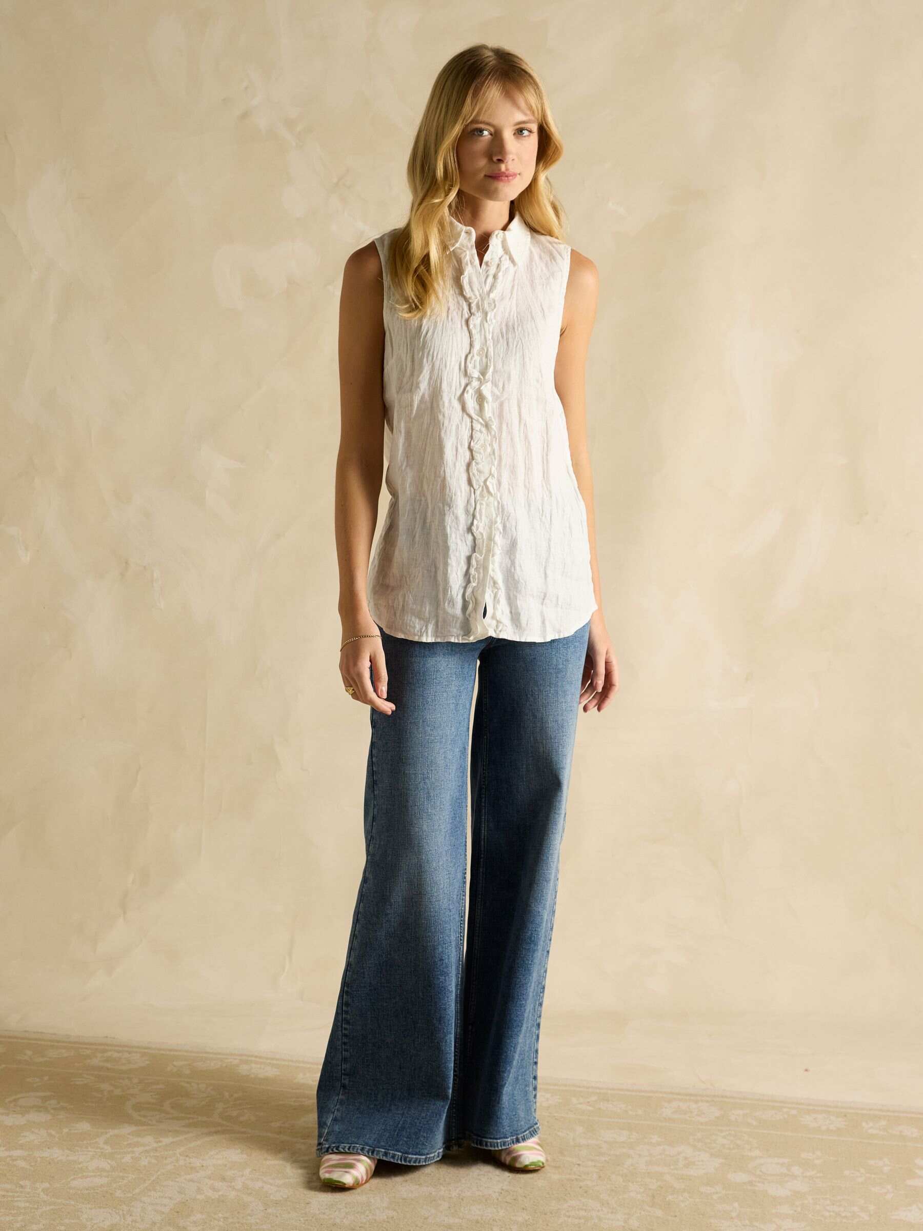 Selene Blue 100% Linen Sleeveless Shirt