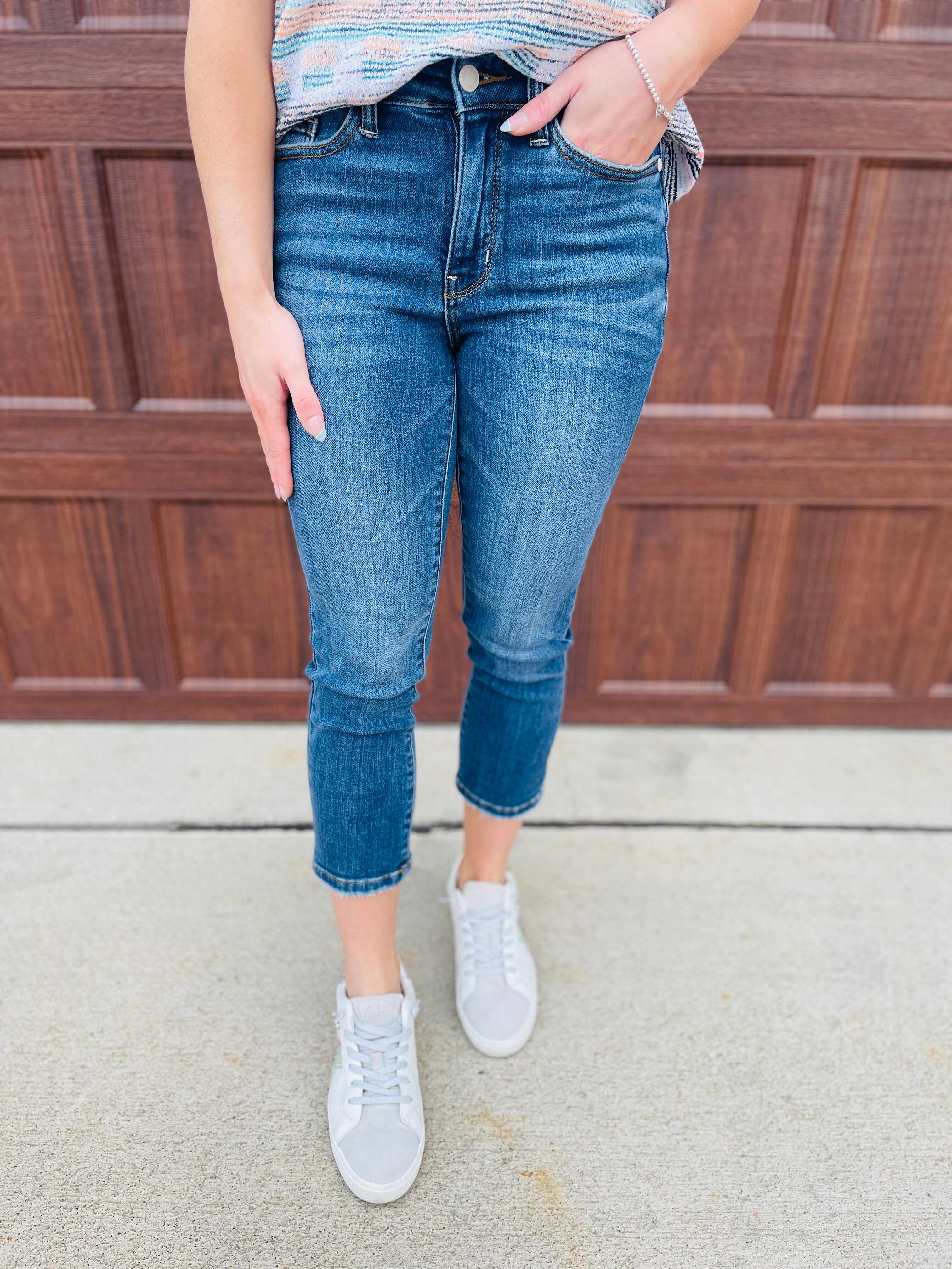 PLUS/REG Can't Resist Capris