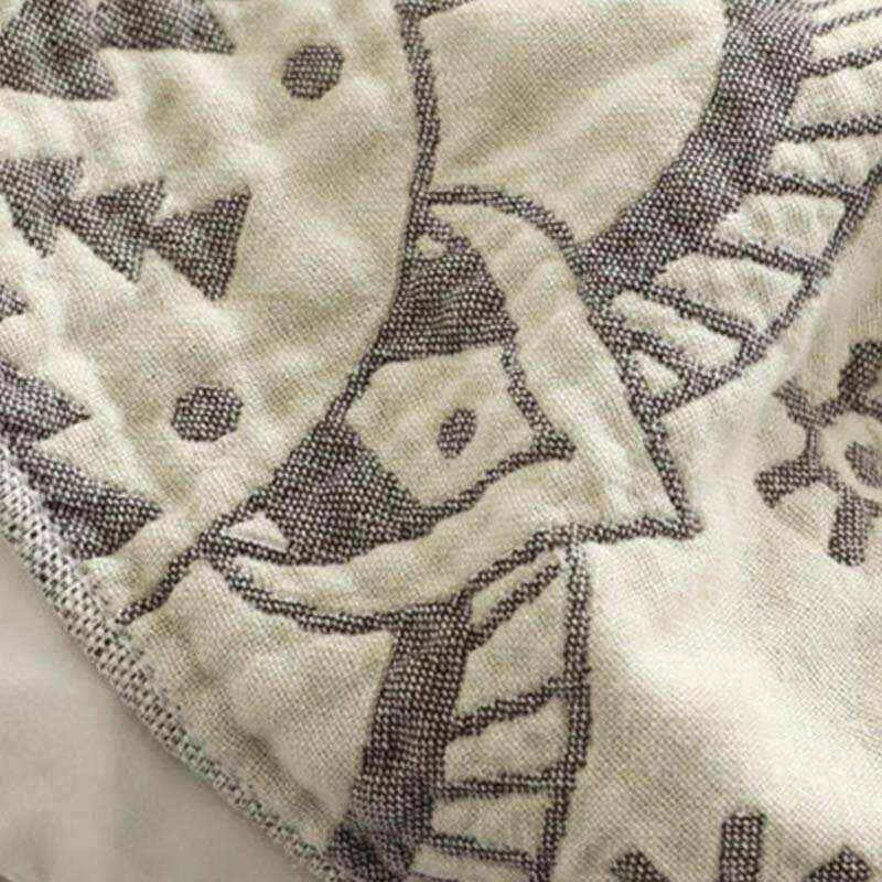 Chic Mandala Reversible Flower Cotton Quilt