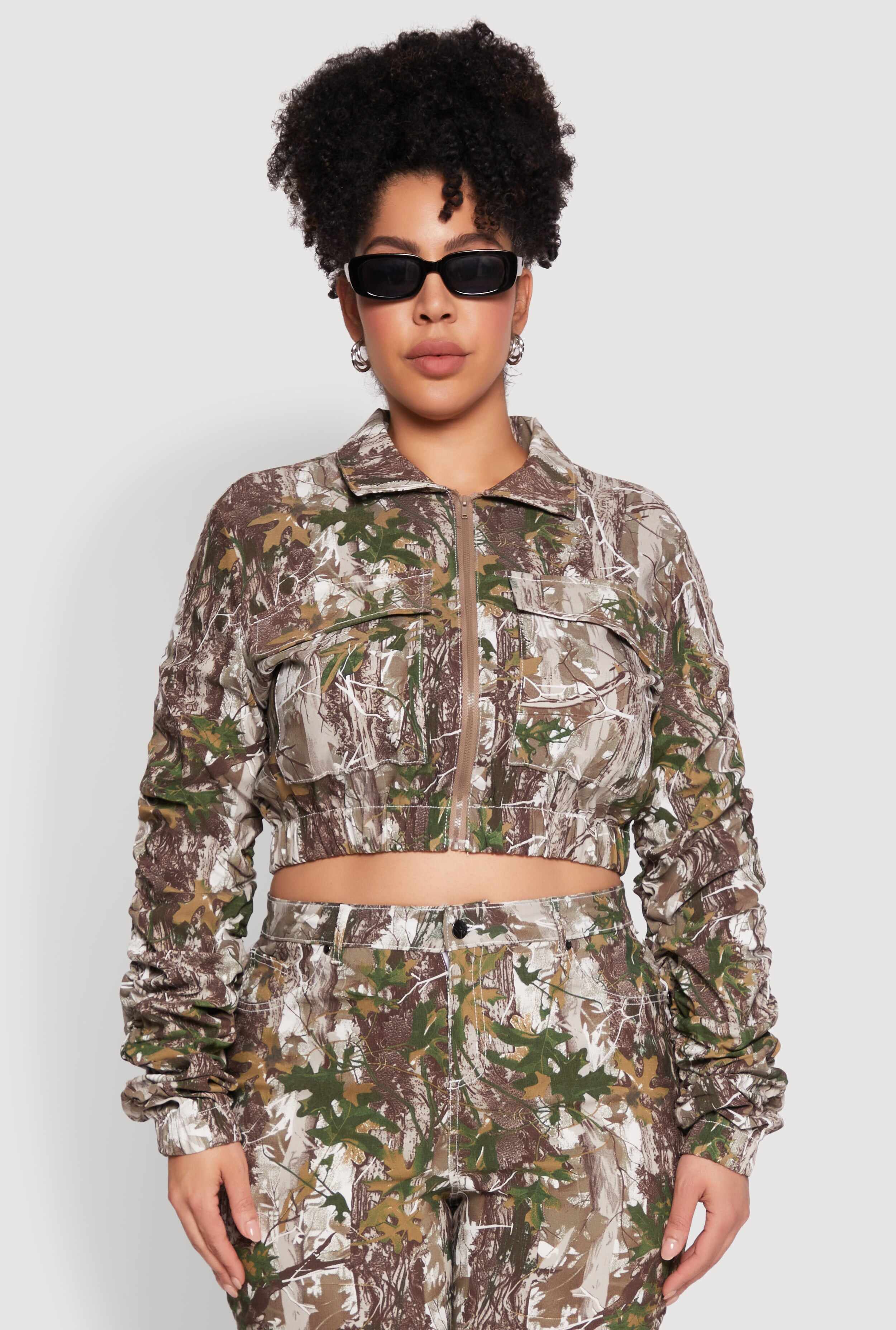 Plus Size Graphic Print Ruched Sleeve Cropped Jacket