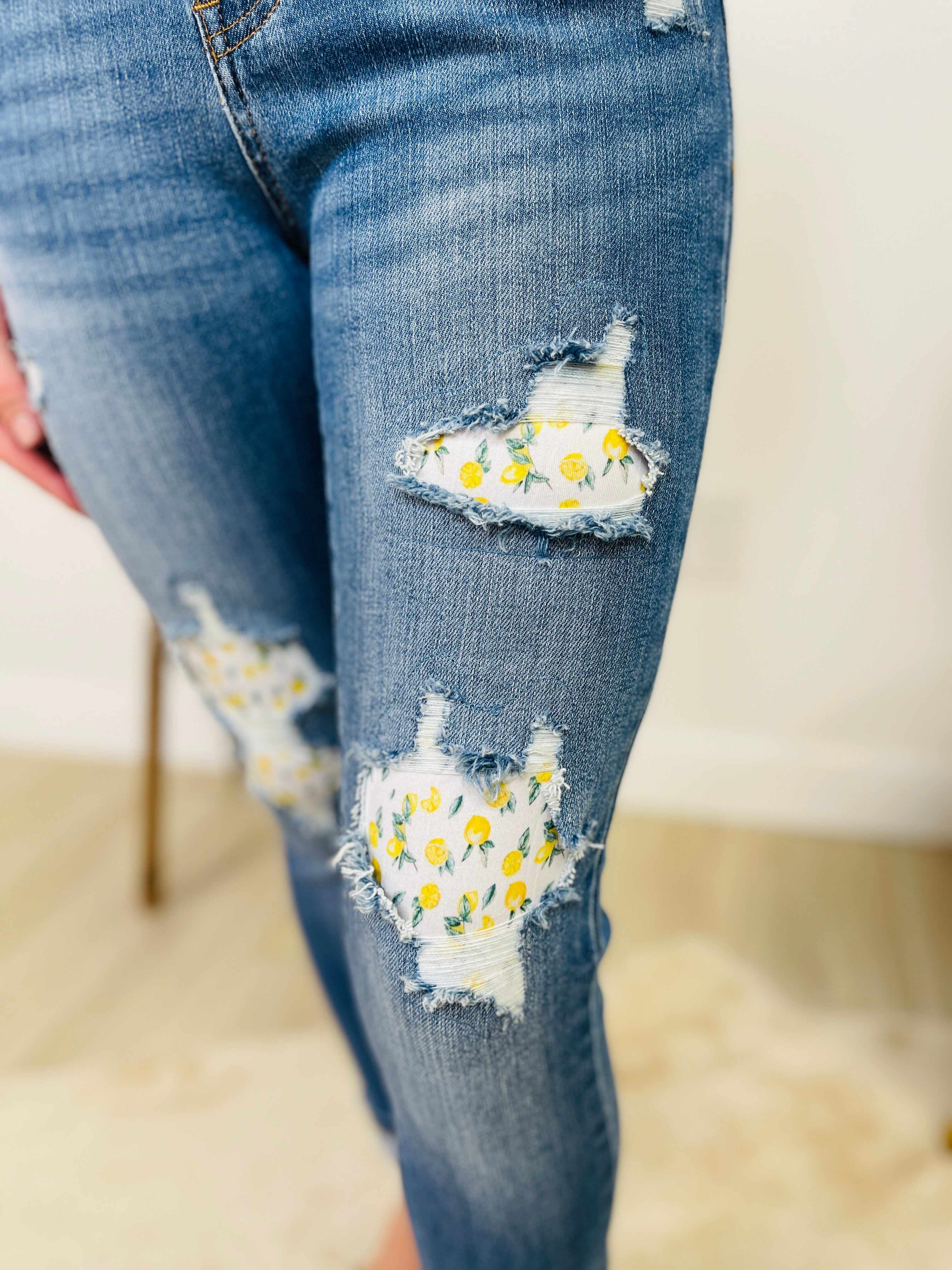 PLUS/REG You're My Main Squeeze Lemon Patch Skinny Jeans