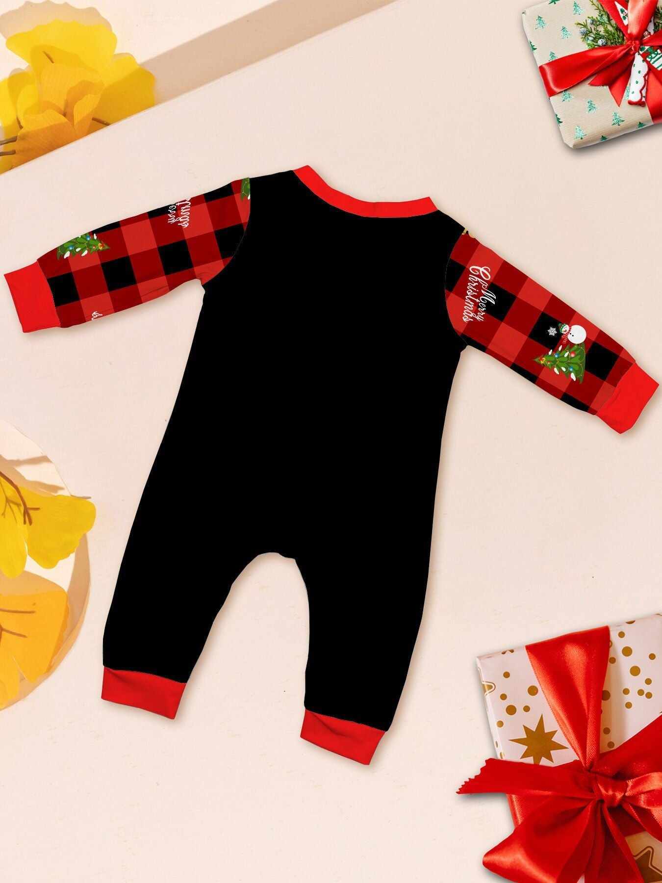 Car Snowman Printed Family Matching Christmas Pajamas Sets