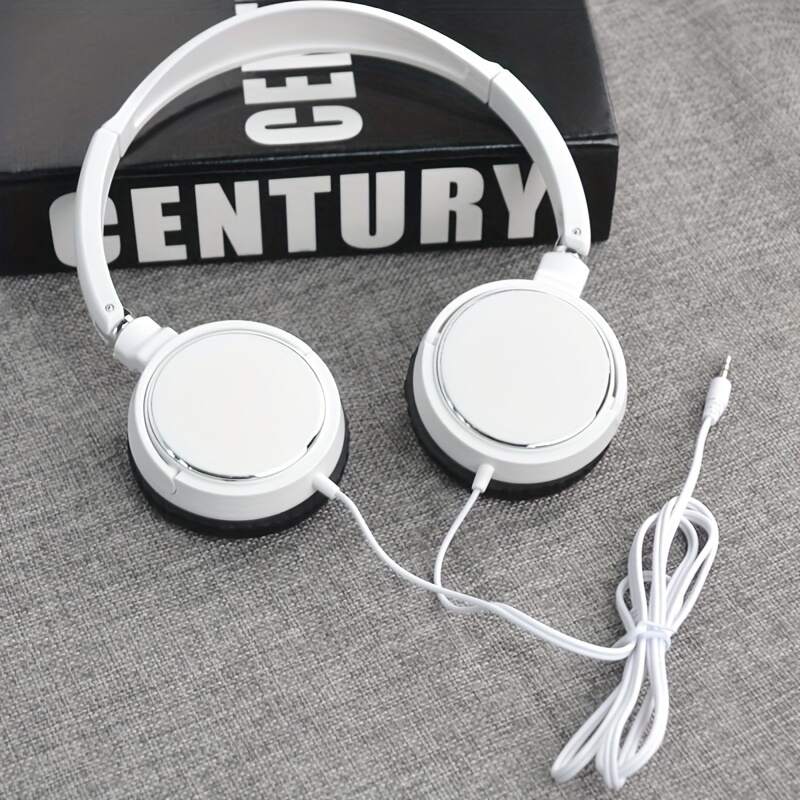 1pc Over-Ear Wired Headphones with 3.5mm Jack - Sleek White & Black, Comfort Padded Ear Cups, Tangle-Free Cable, Ideal for Gaming, Music Listening & Video Watching