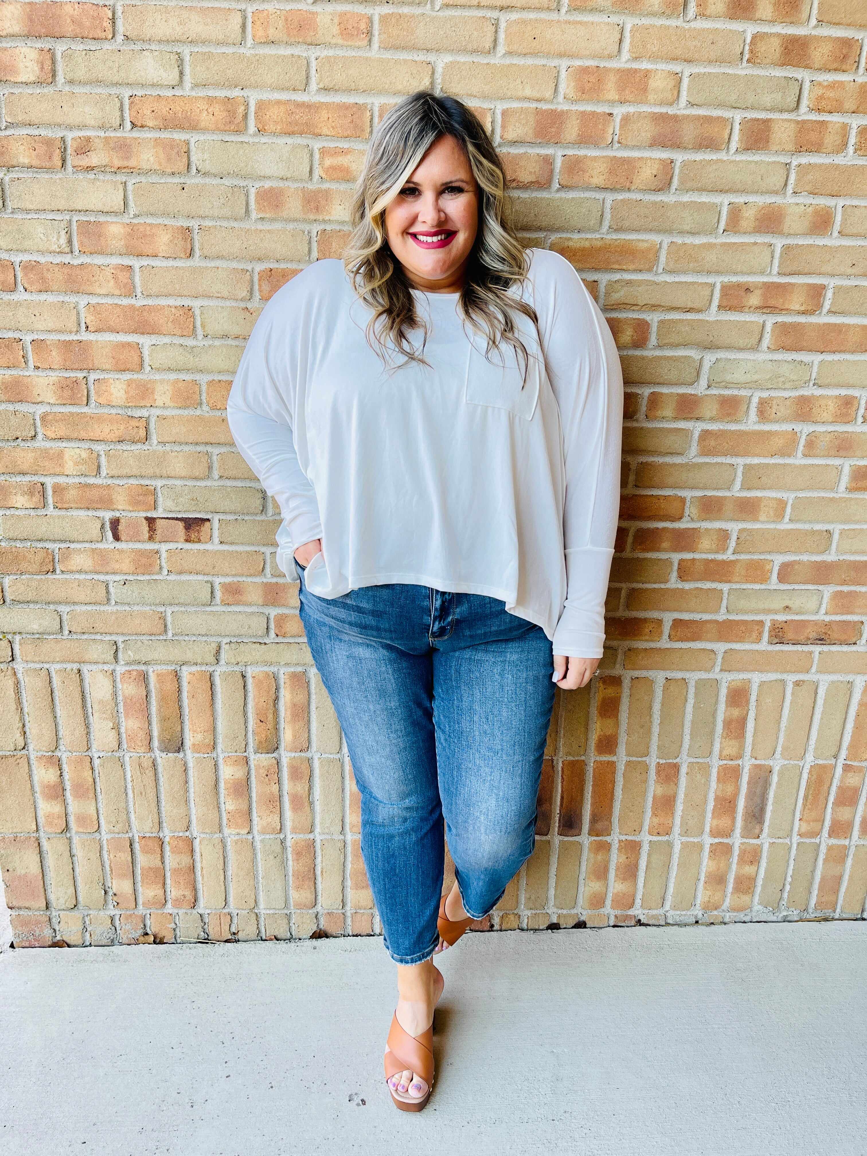 RESTOCK!  Plus/Reg Your Favorite Boyfriend Jeans