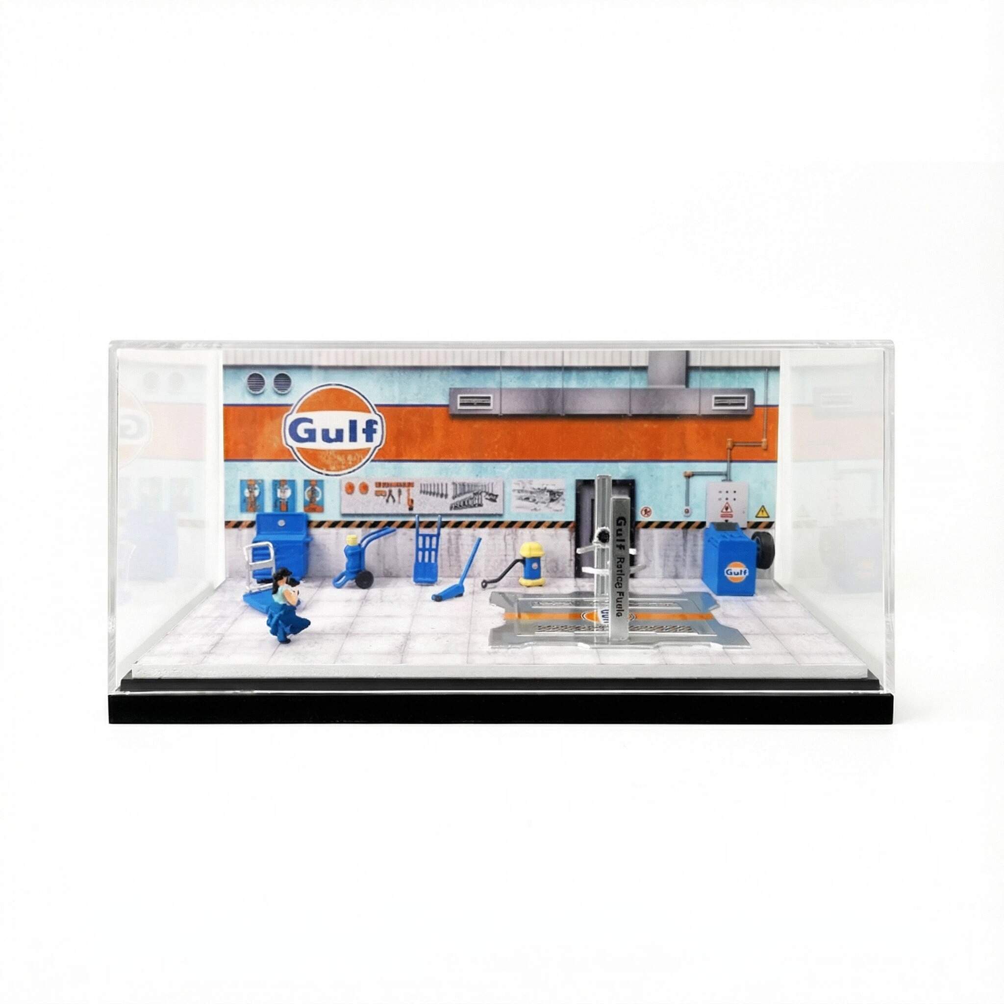 1:64 Scale Classic Oil Service Garage Diorama Display Case – Vintage Workshop Scene for Diecast Cars