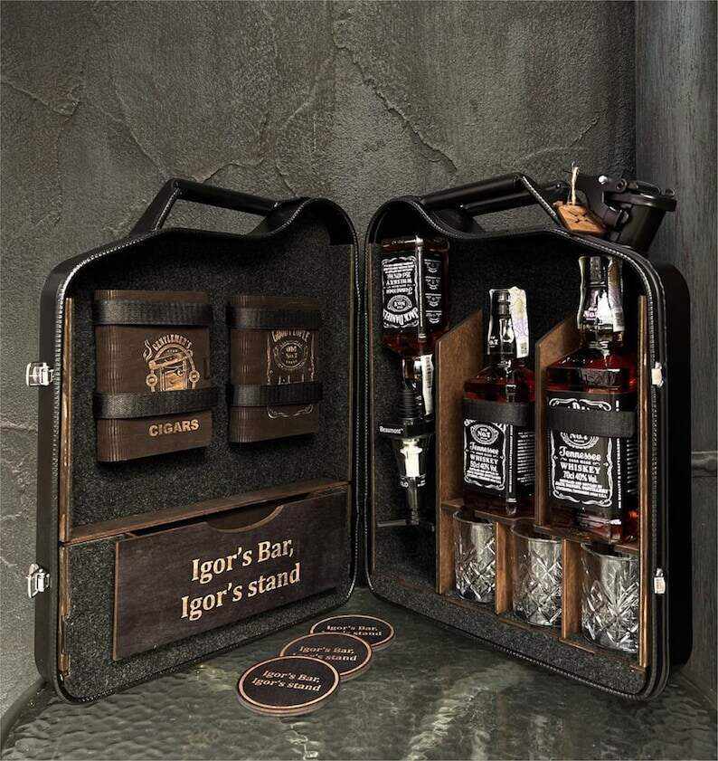 20 L Jerry Can Mini Bar With Alcohol Dispenser, Home Mini Bar, Handmade Travel Bar Set, Gift for him, For Husband, For Dad, Custom Fuel Bar