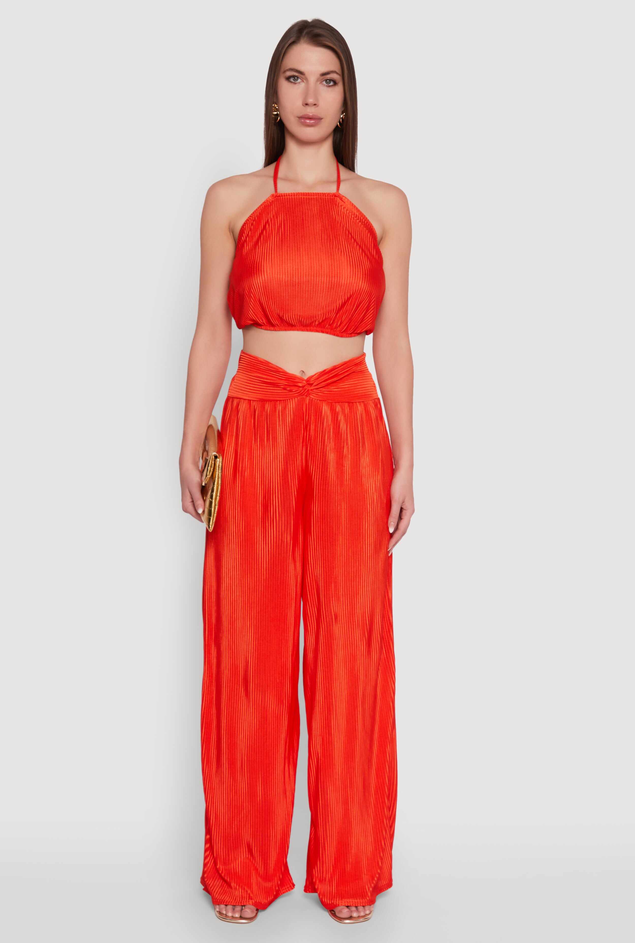 Stylish Halter Top in Cropped Hem and Plisse Fabric