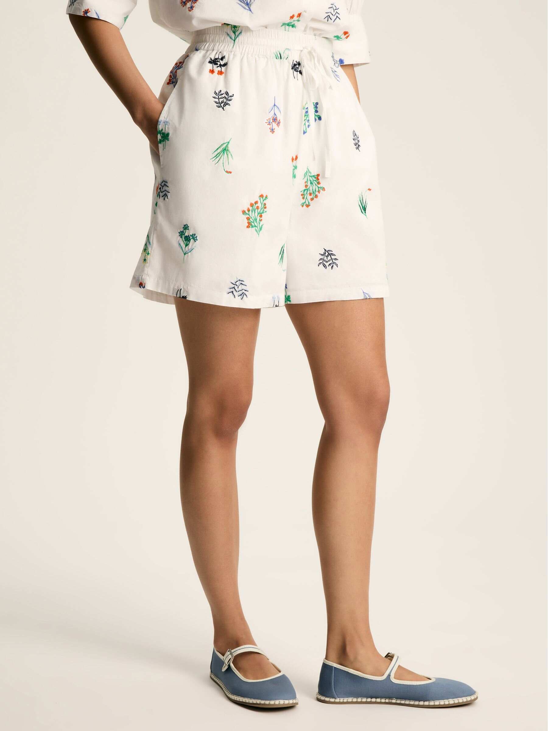 Iris White Ground Embroidered Shorts