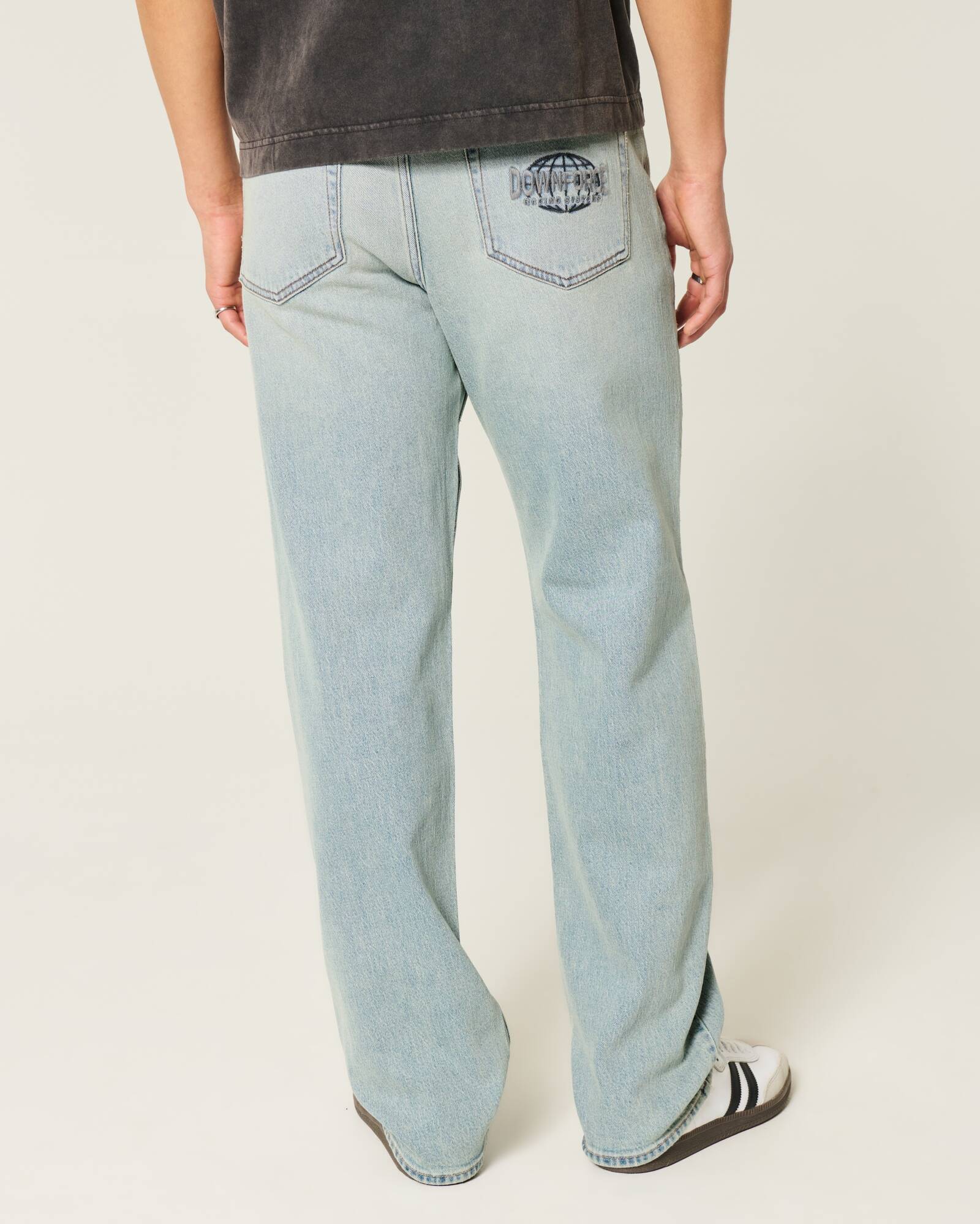 Loose Carpenter Jeans
