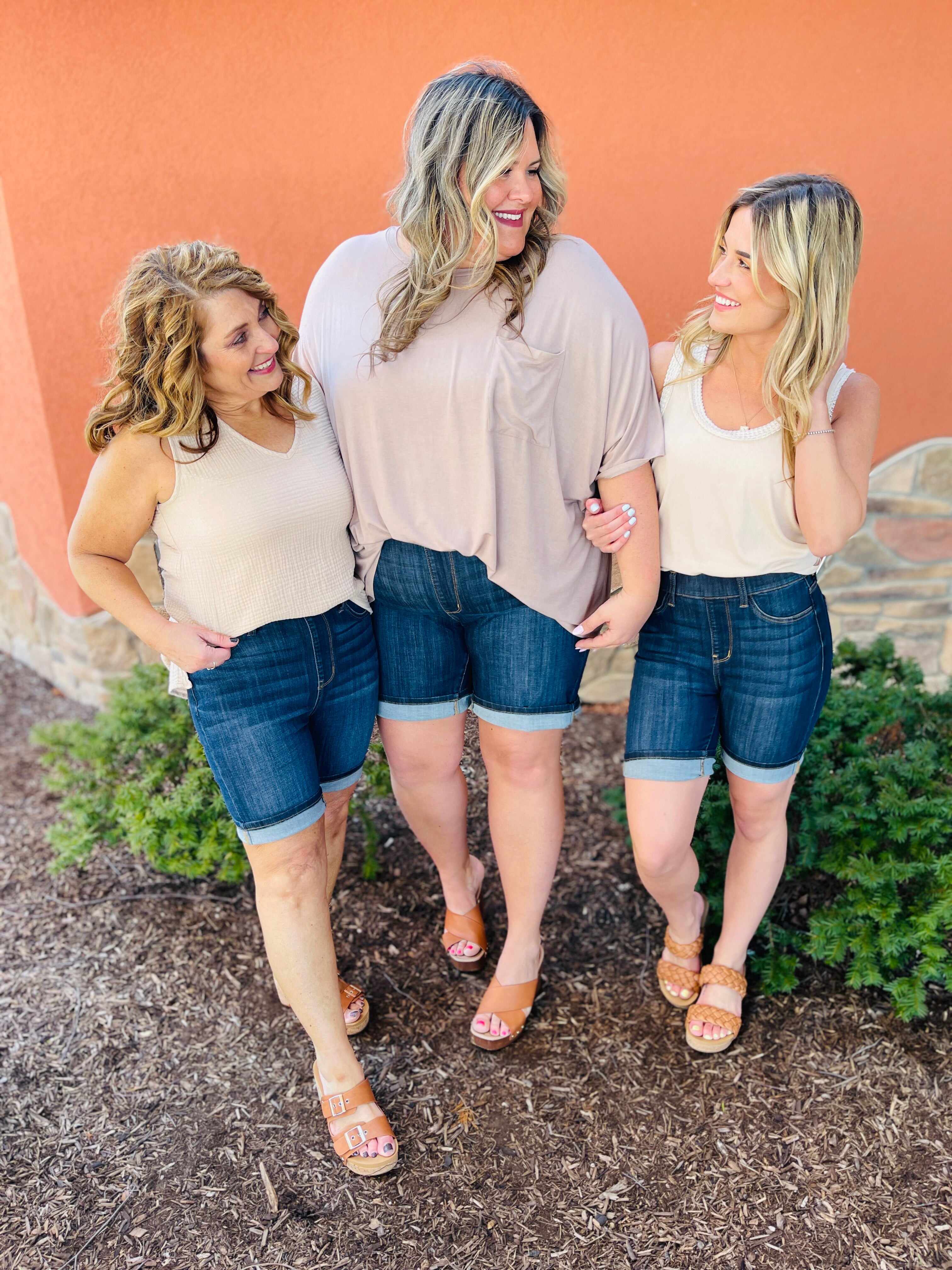 REG/CURVY High Gear Pull On Biker Shorts