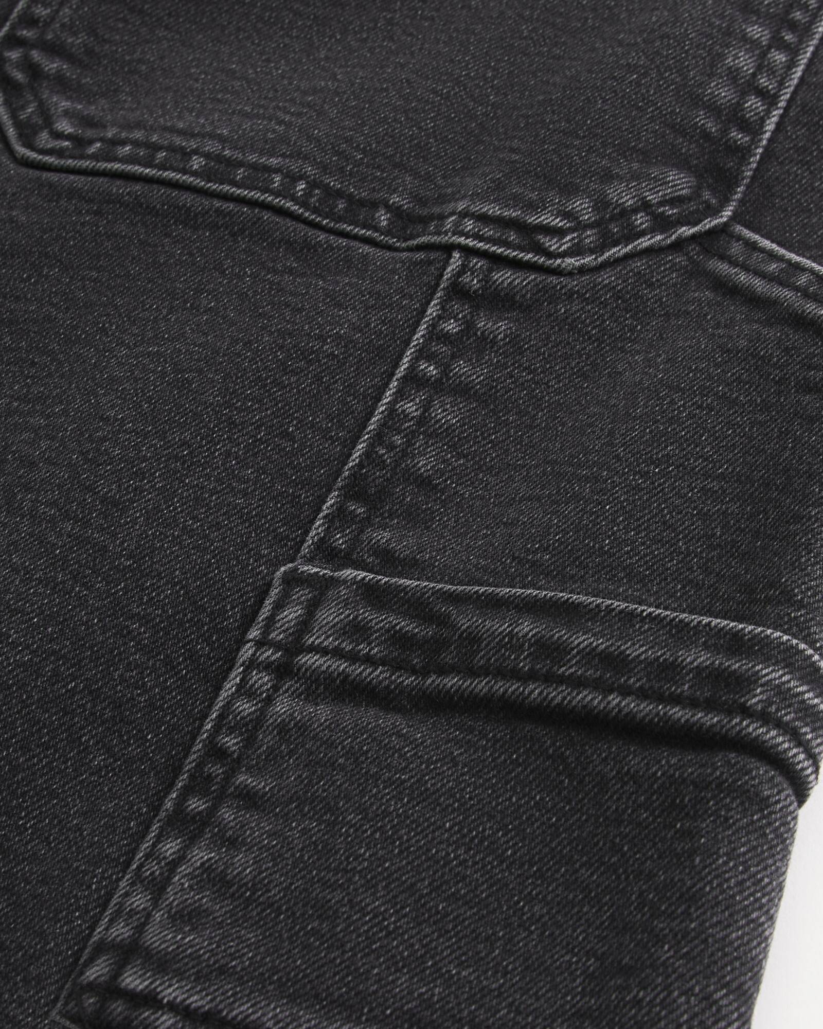 Medium Wash Super Baggy Jeans