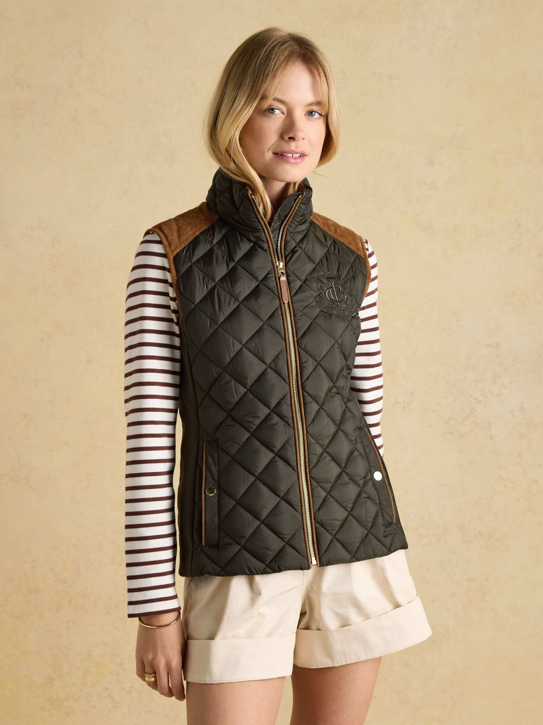 Braemar Luxe Khaki Green Showerproof Diamond Quilted Gilet