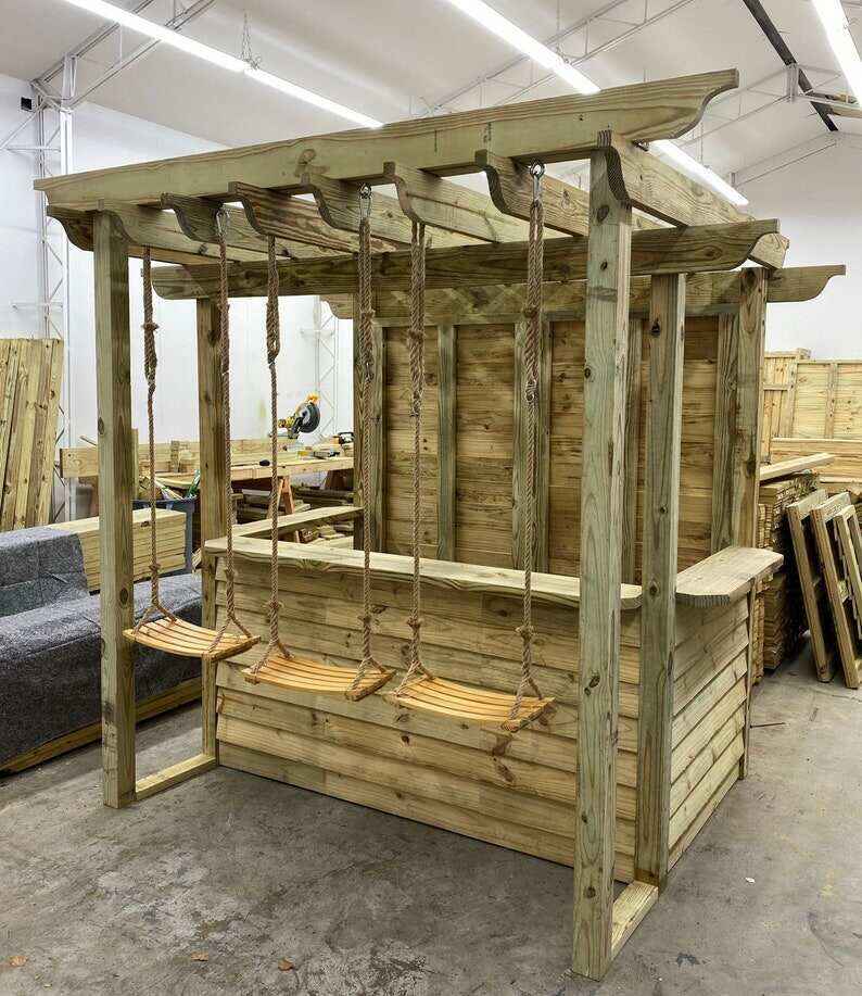 Yard Bars - The Swingford Bar by Taverns-To-Go (Various Sizes)