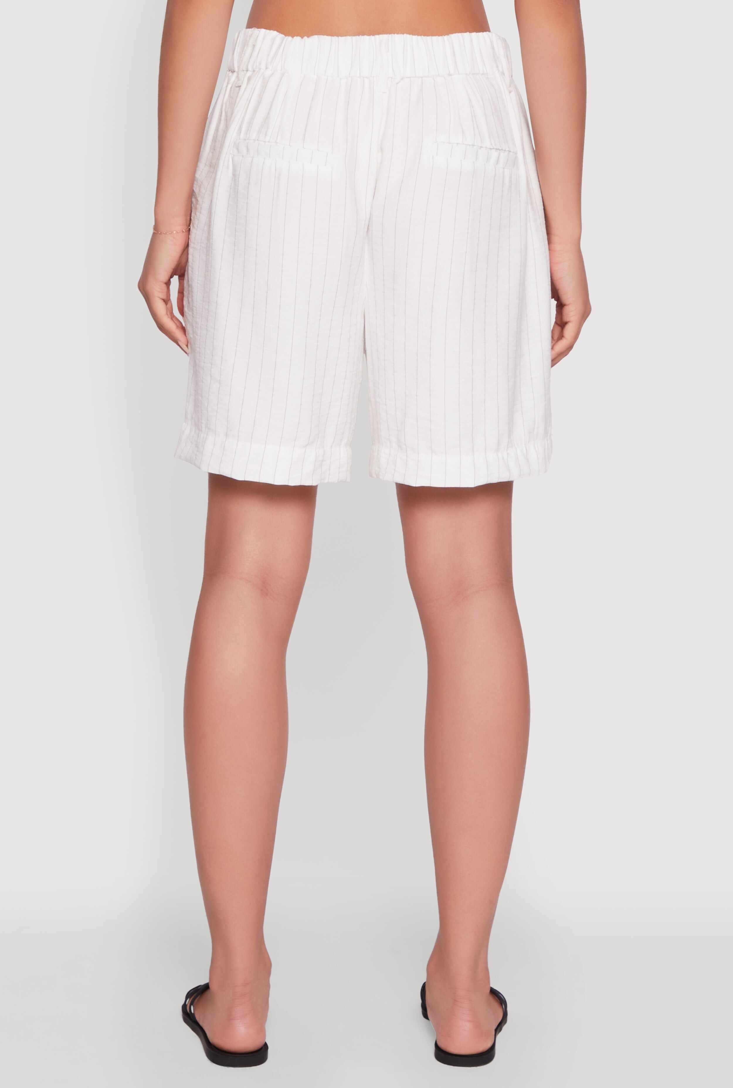 Trendy High Waisted Pinstripe Crepe Knit Shorts