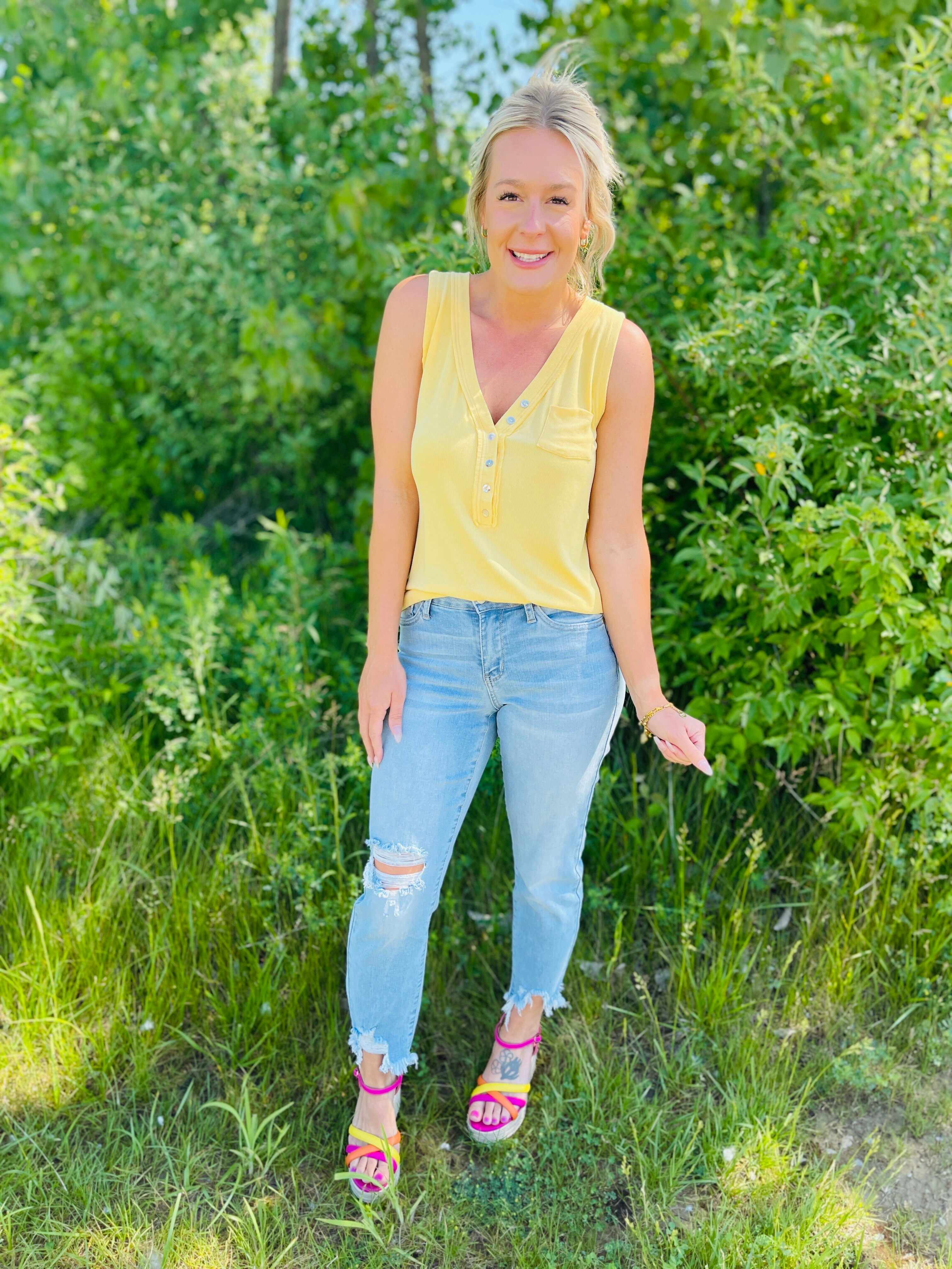 PLUS/REG Lighten Up Boyfriend Jeans