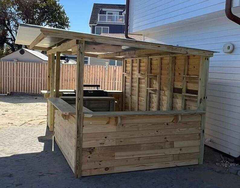Yard Bars - The Spanish Arch by Taverns-To-Go