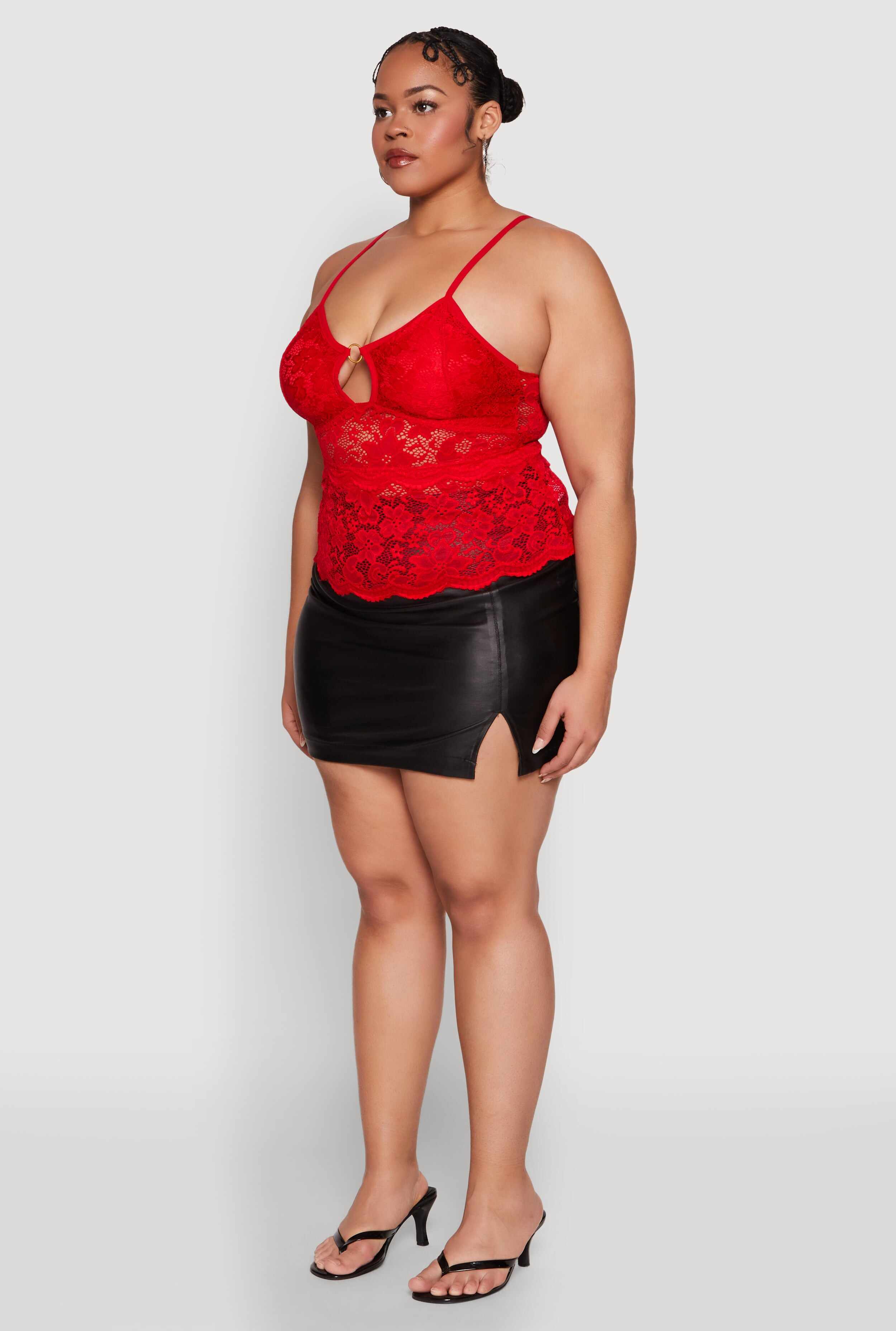 Plus Size Floral Lace Keyhole Cami