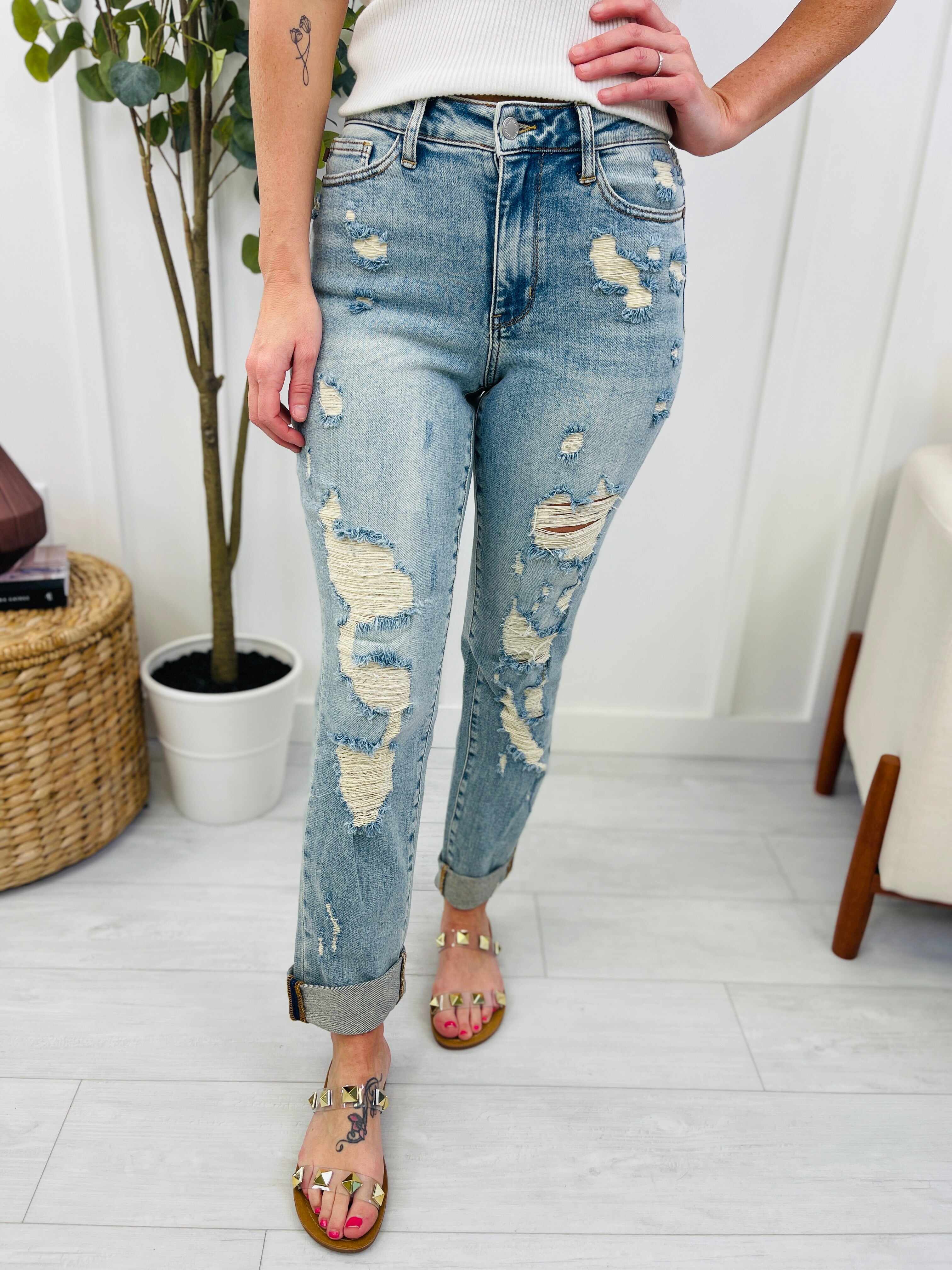 REG/CURVY Cuff It Boyfriend Jeans