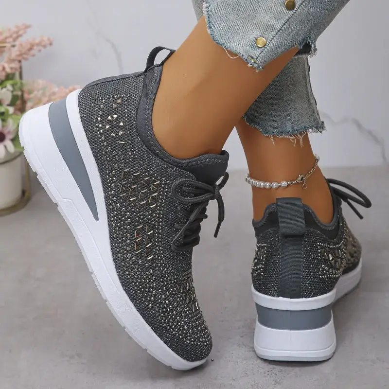 👟 Rhinestones-Embellished Breathable Mesh Sneakers – Sparkle Design, Airy Comfort & Grippy Soles ✨