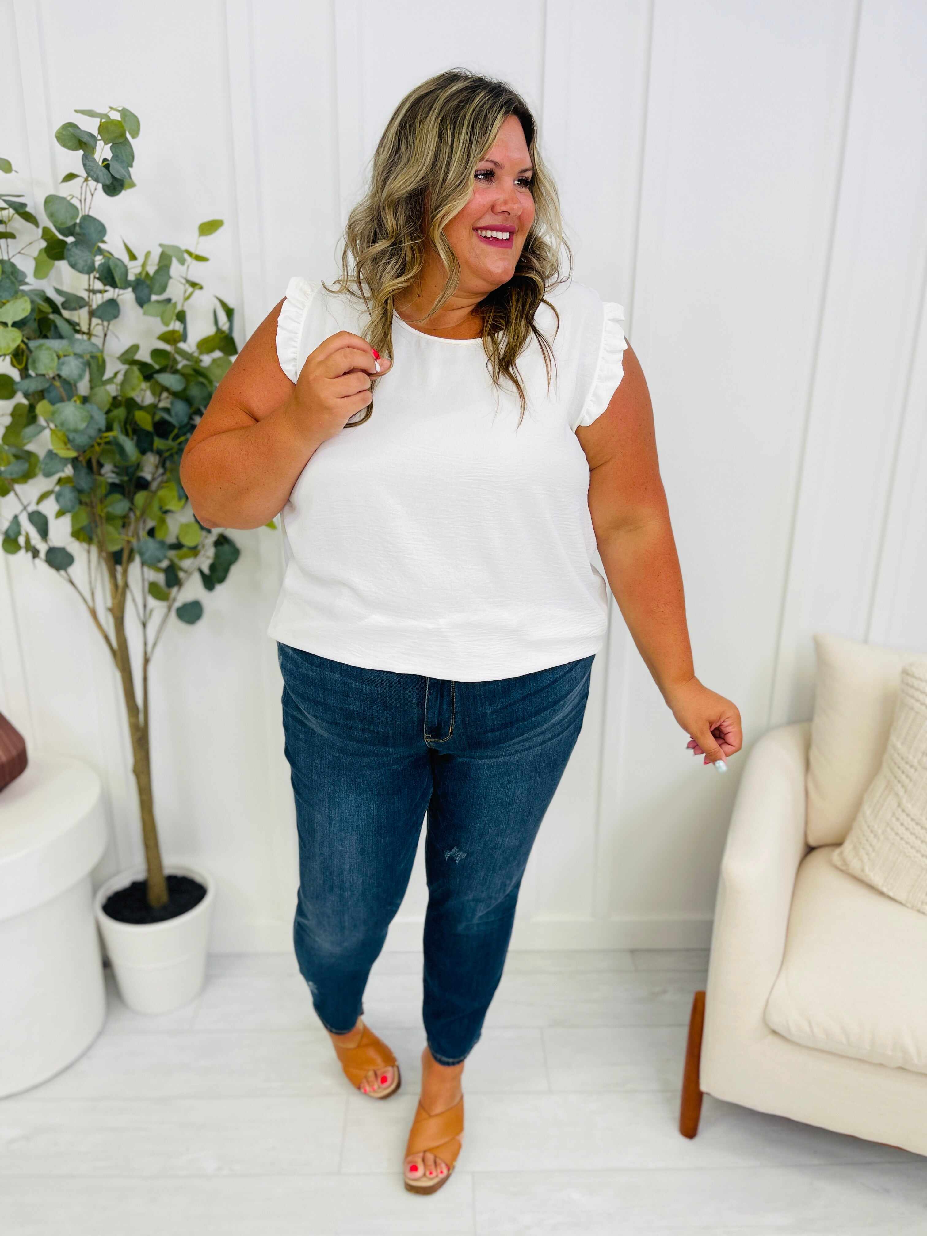 Mid Rise Plus/Reg Everyday Essential Relaxed Fit Jeans - Multiple Inseams!