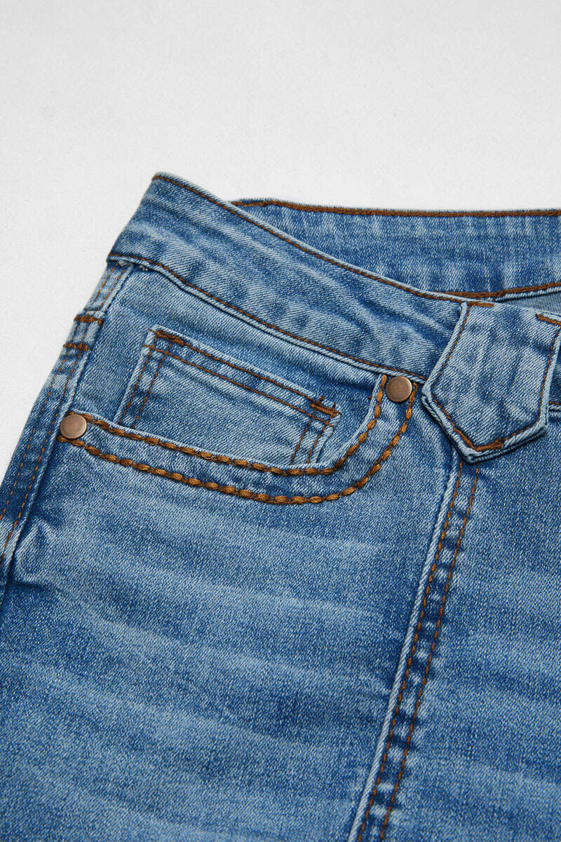 Wash Contrast Stitch Low Waist Bootcut Jeans