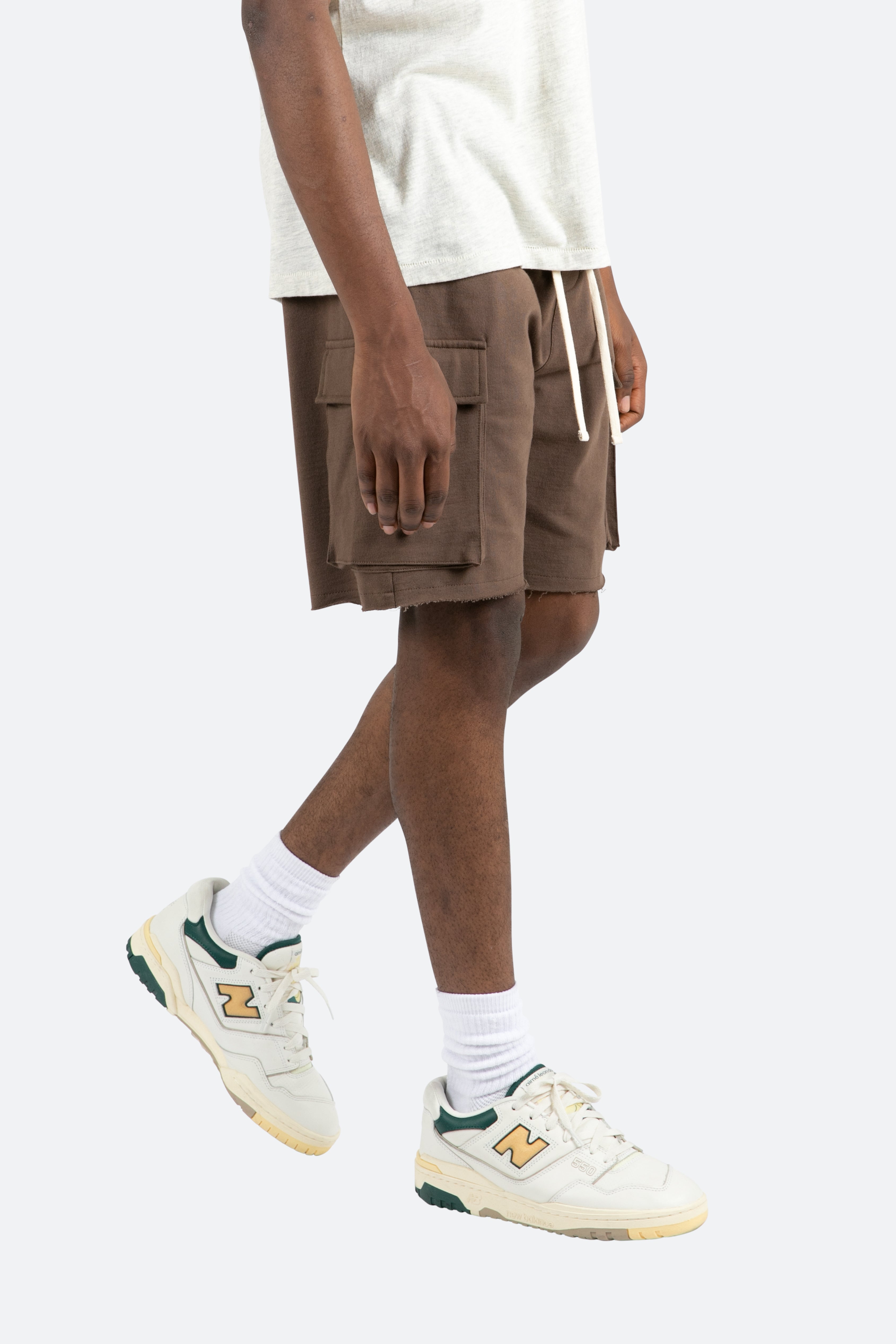 Relaxed Cargo Shorts - Brown
