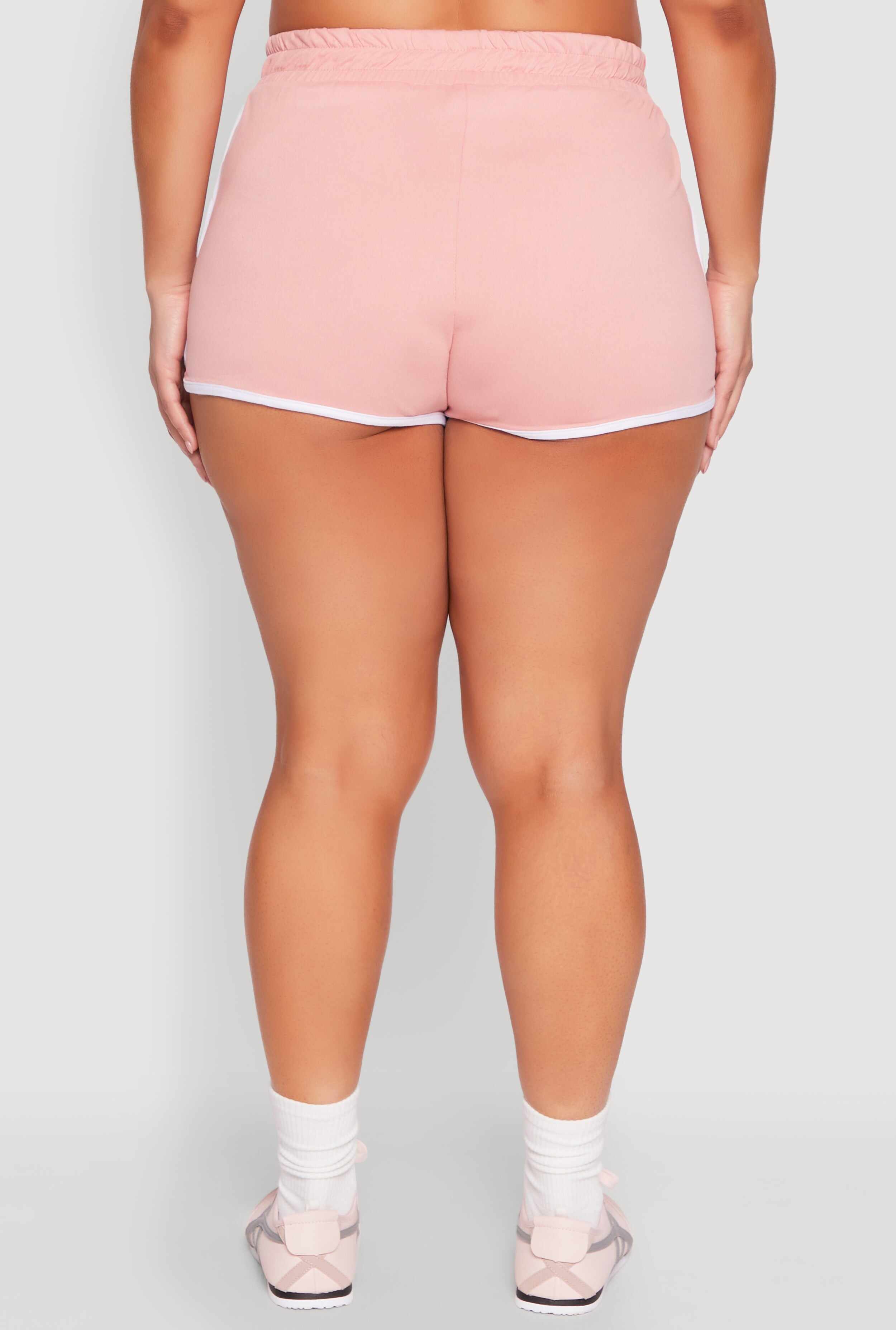 Plus Size Contrast Trim Dolphin Shorts