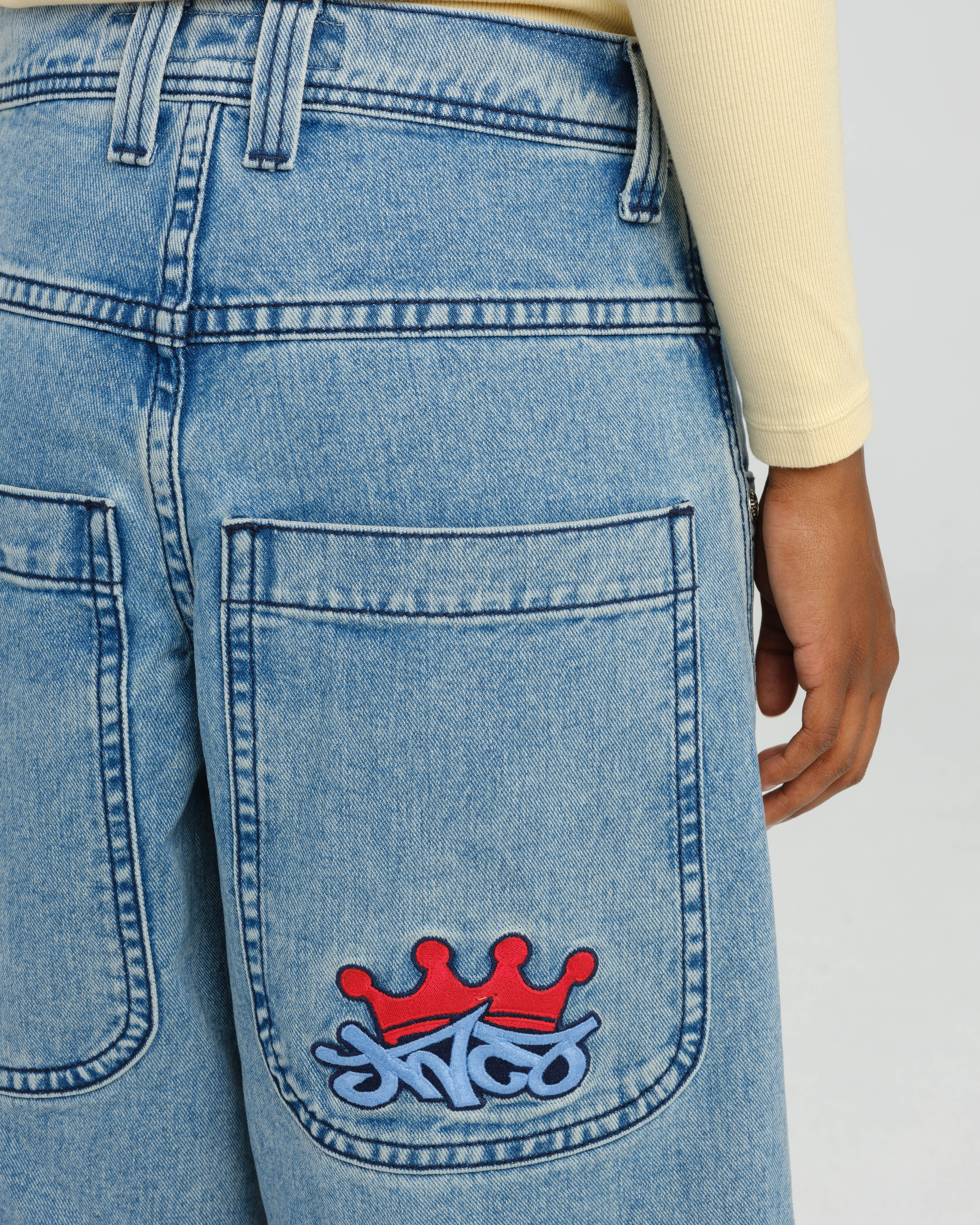 W1101 Crown Cannon. 26