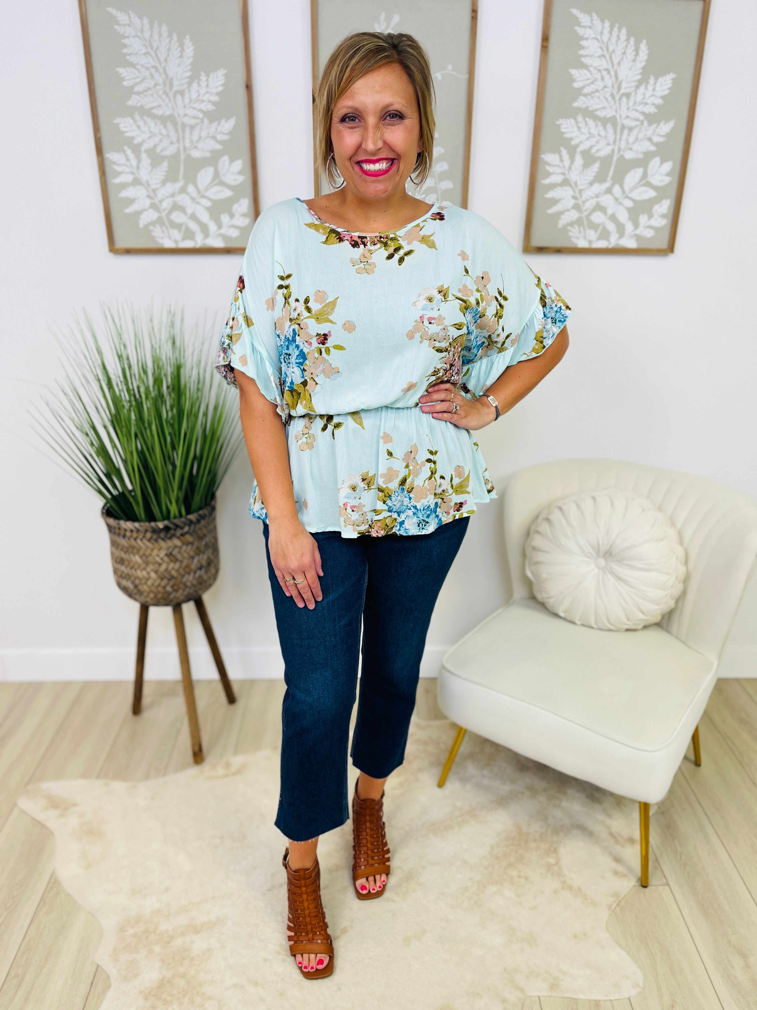 PLUS/REG You Can't Slit With Us Wide Leg Cropped Jeans