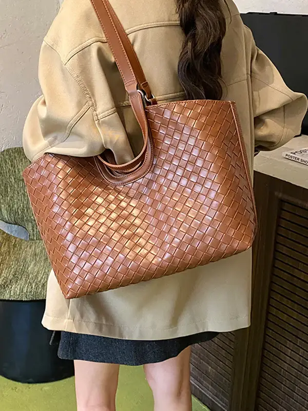 Intrecciato Woven Leather Tote Bag