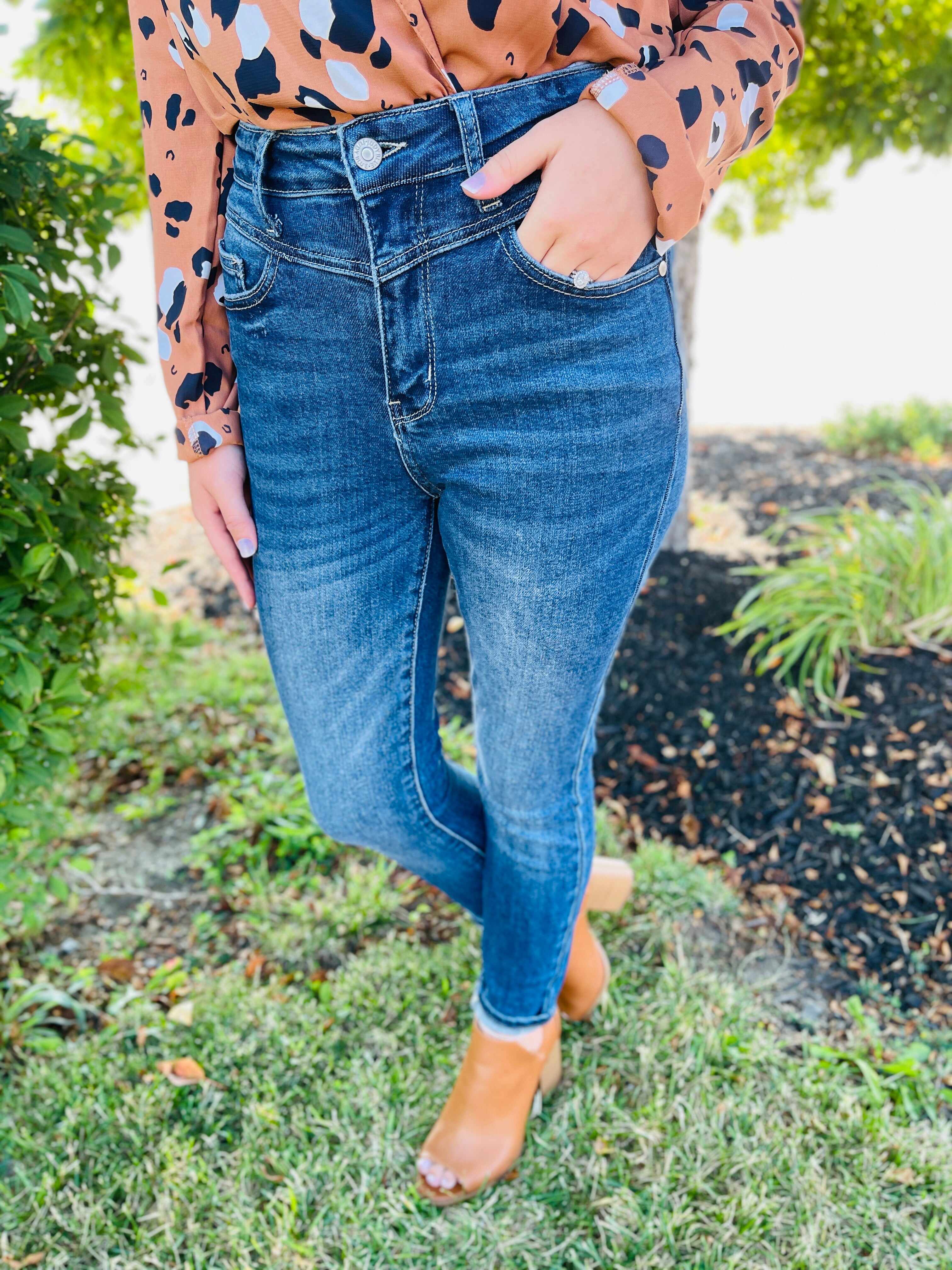 Plus/Reg Fall For You Front Yoke Skinny Jeans