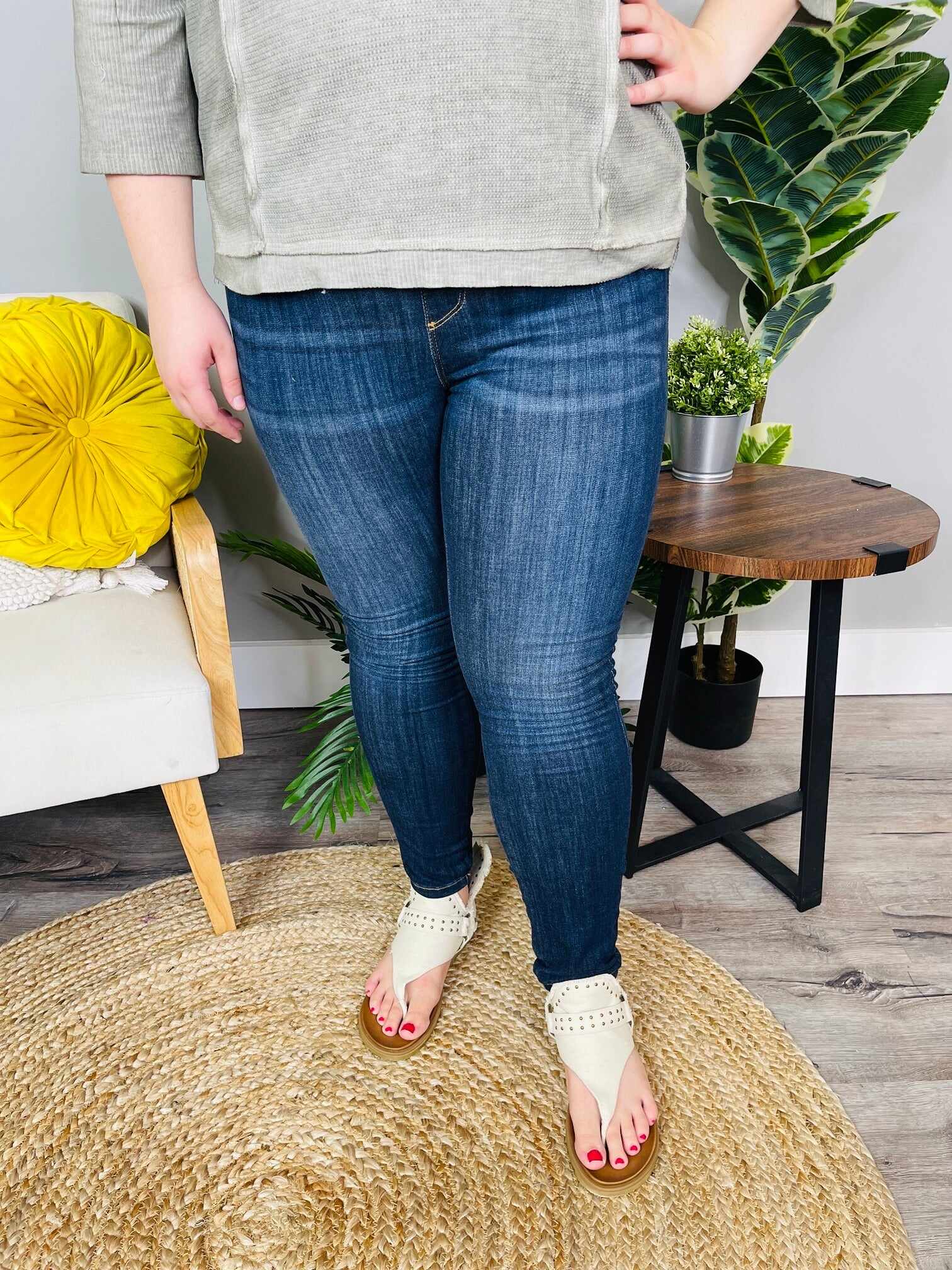PLUS/REG Girl Pull Them On Skinny Jeans