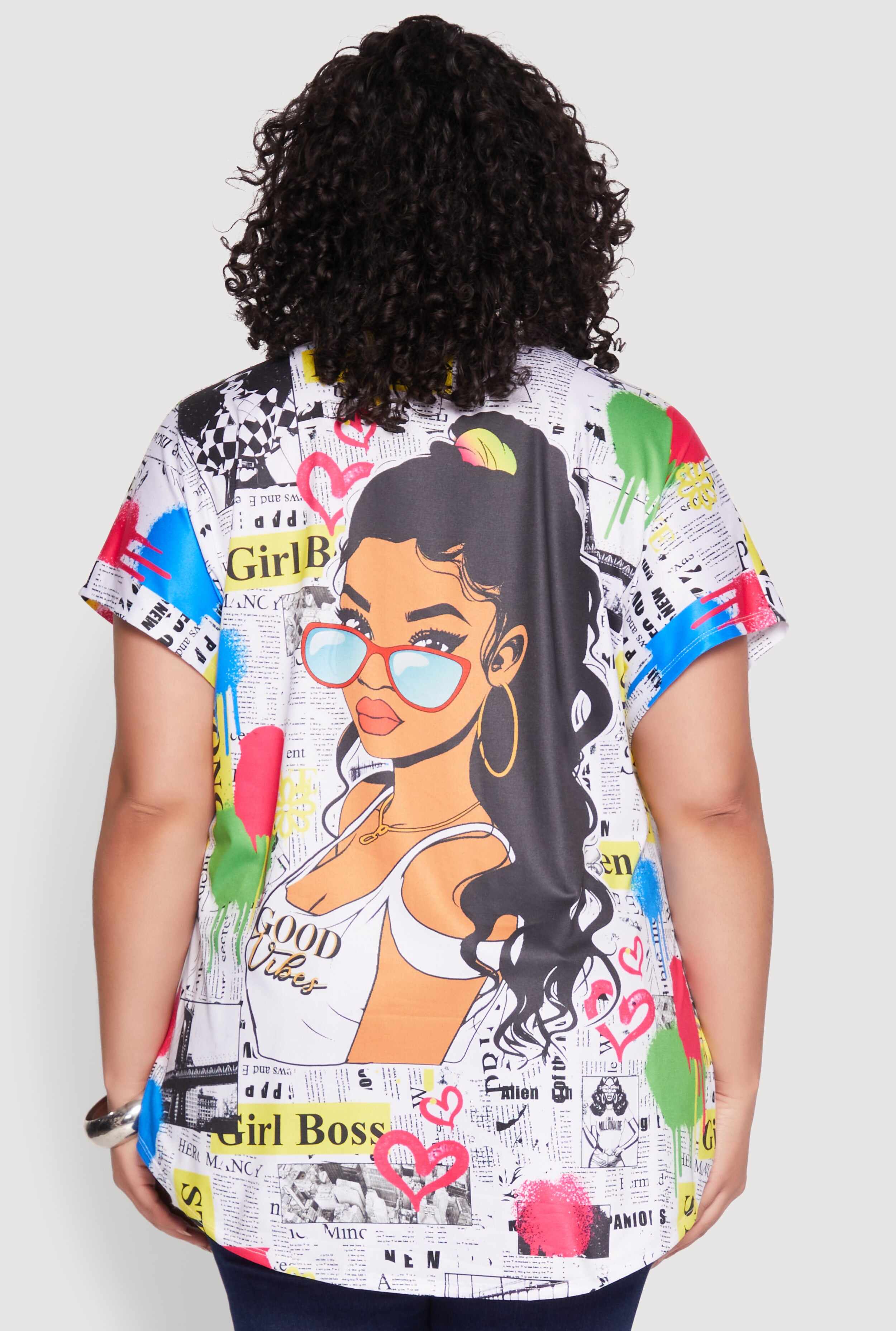 Plus Size Good Vibes Graphic Newspaper Print Tee