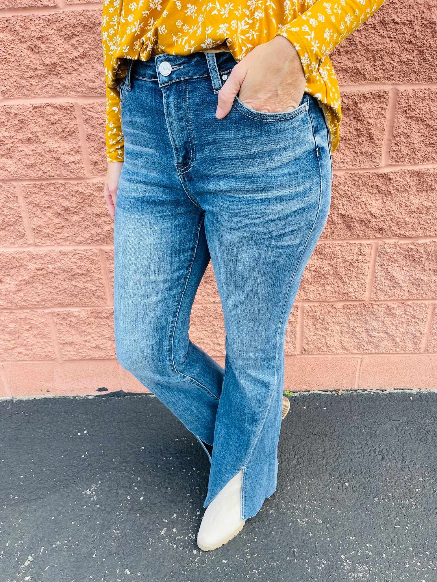 Risen Plus/Reg Hi-Rise Twist And Shout Your Love Flare Jeans