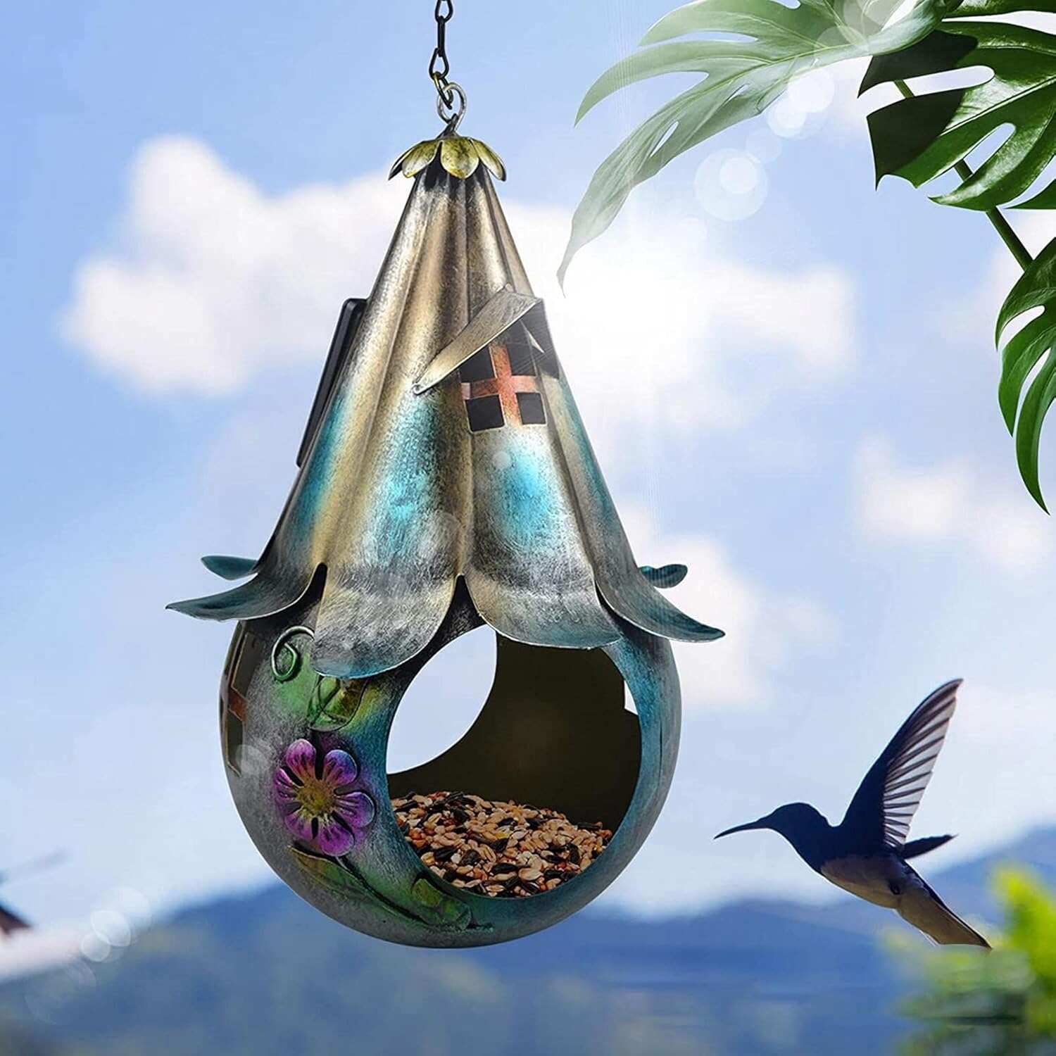 Solar Powered Hanging Pendant Iron Art Bird Feeder Decorative Weatherproof for Yard Outside Outdoor