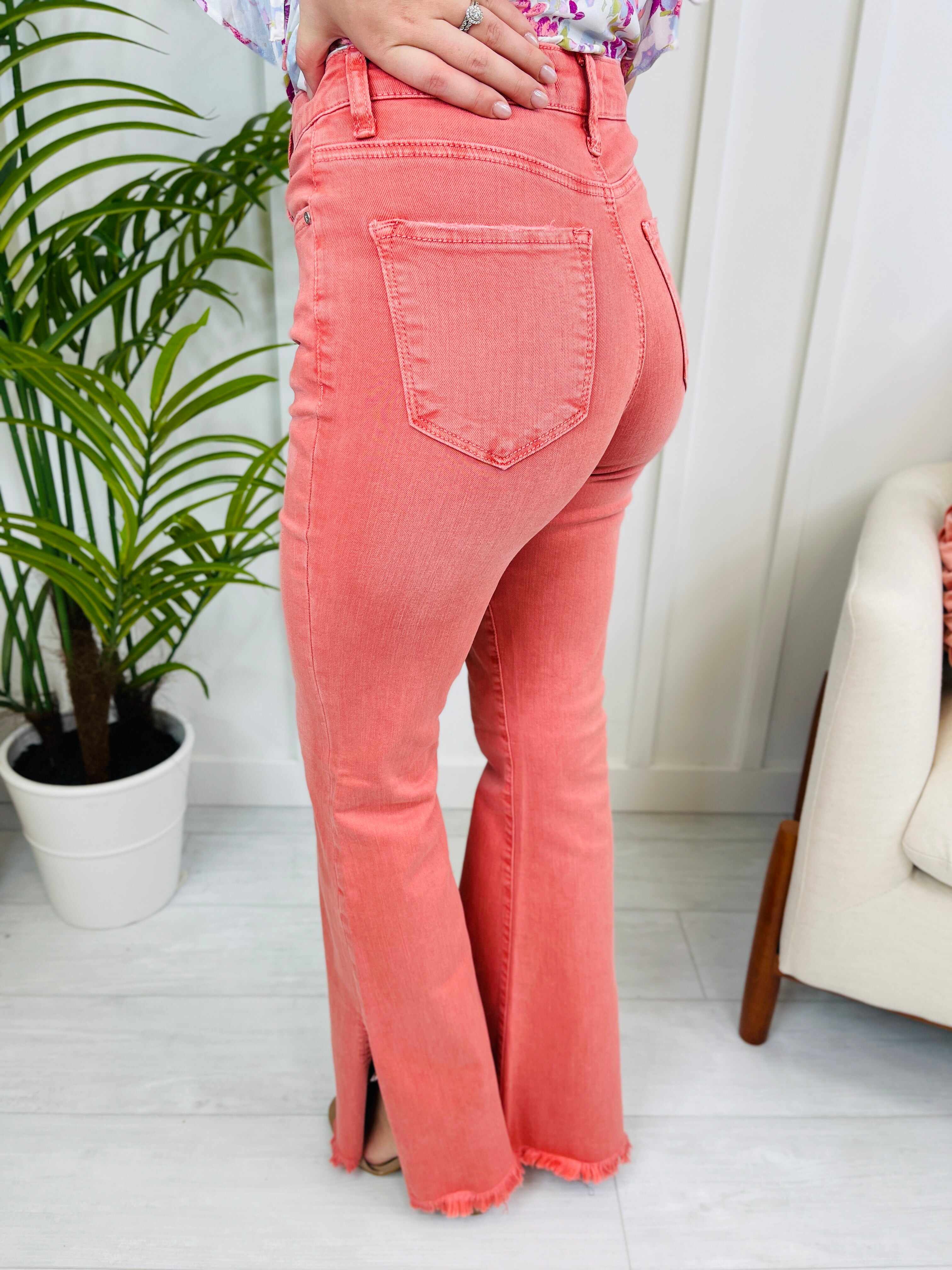 Risen REG/CURVY You're a Peach Flare Jeans