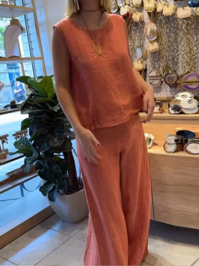 Women's Casual Solid Color Round Neck Vest Trousers Cotton and Linen Two-piece Set