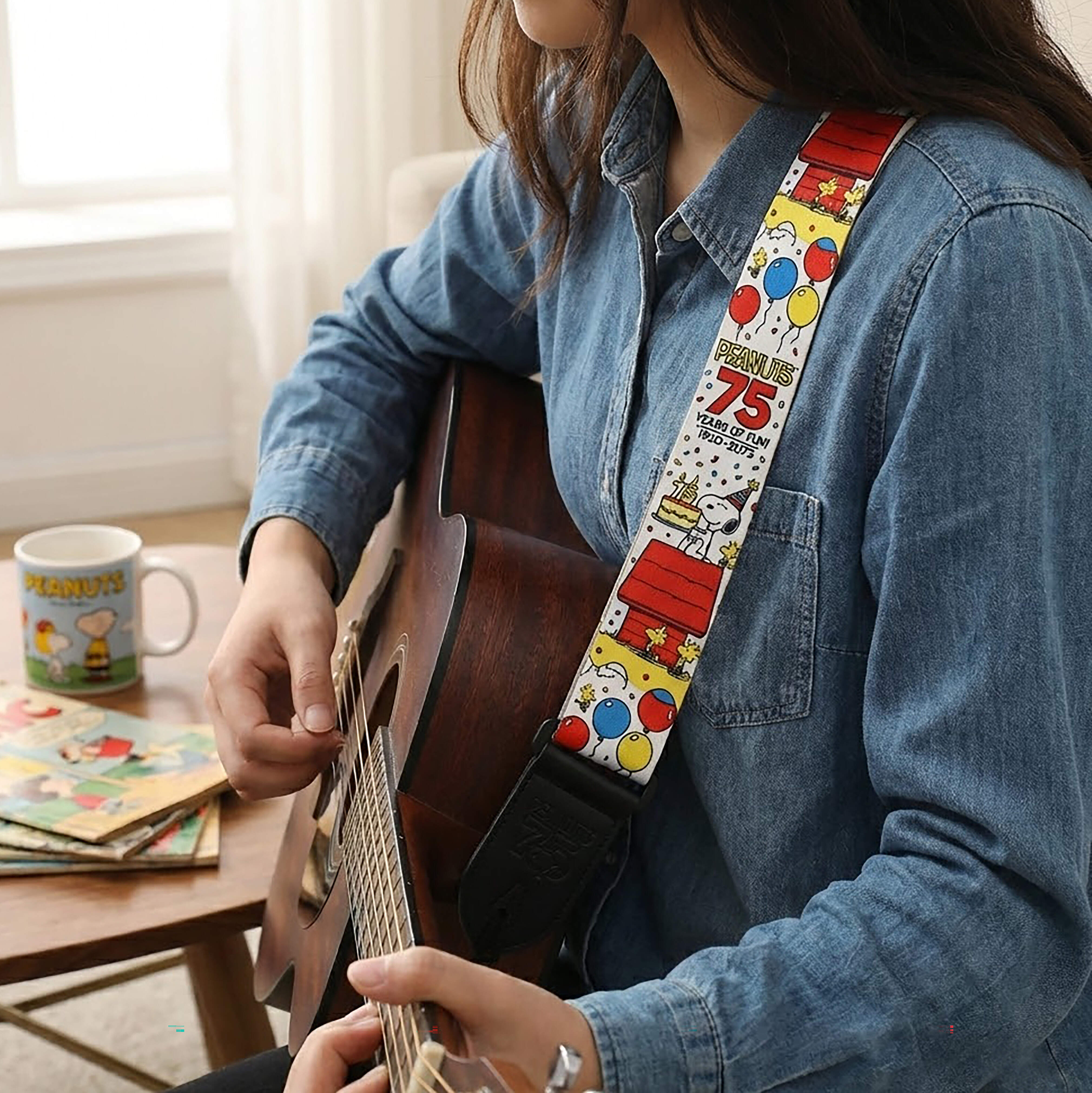 🎸 PEANUTS 75th Anniversary Limited Edition Guitar Strap