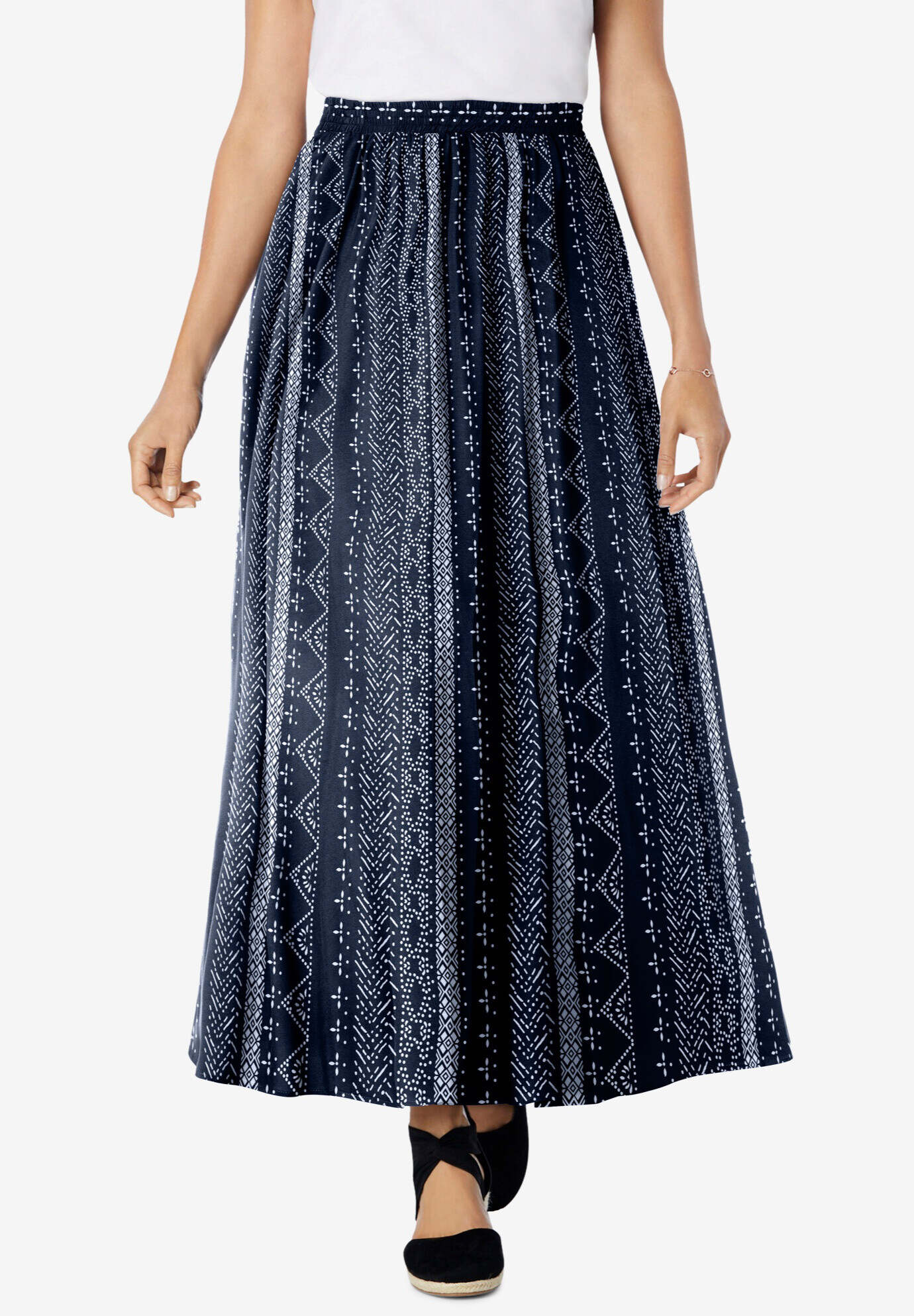 Pull-On Elastic Waist Soft Maxi Skirt